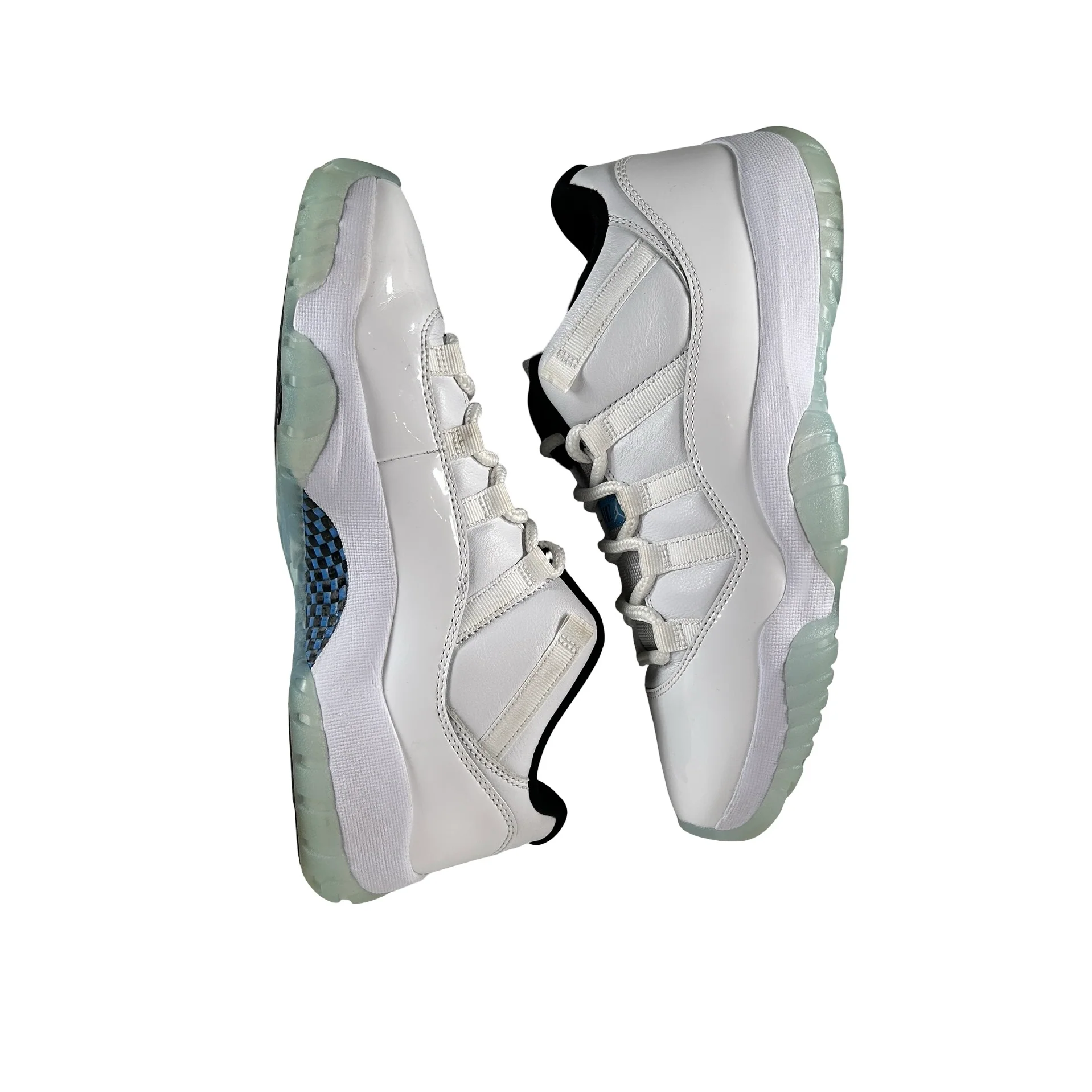 AV2187 117 Jordan 11 Low Legend Blue [USED] - 9 M (Used) - Image 4