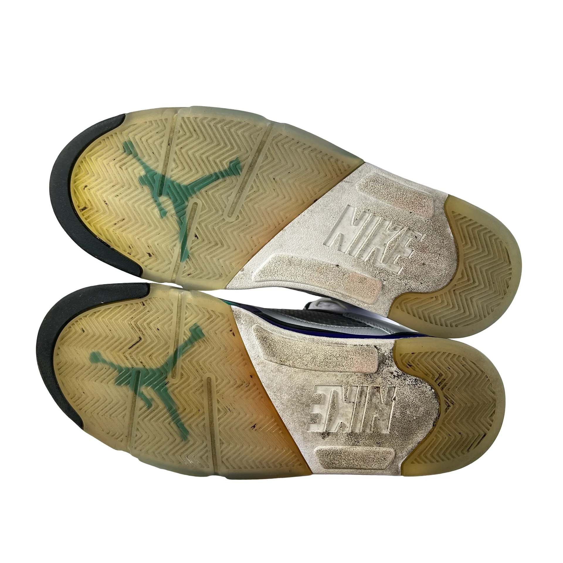 AV3919 135 Jordan 5 Retro Grape Fresh Prince [USED] - 12 M (Used) - Image 6