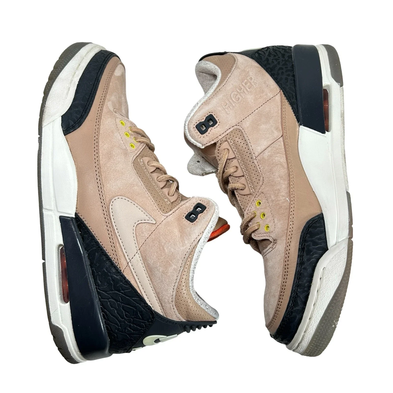 AV6683 200 Jordan 3 Retro JTH Bio Beige [USED] - 9.5 M (Used2) - Image 4
