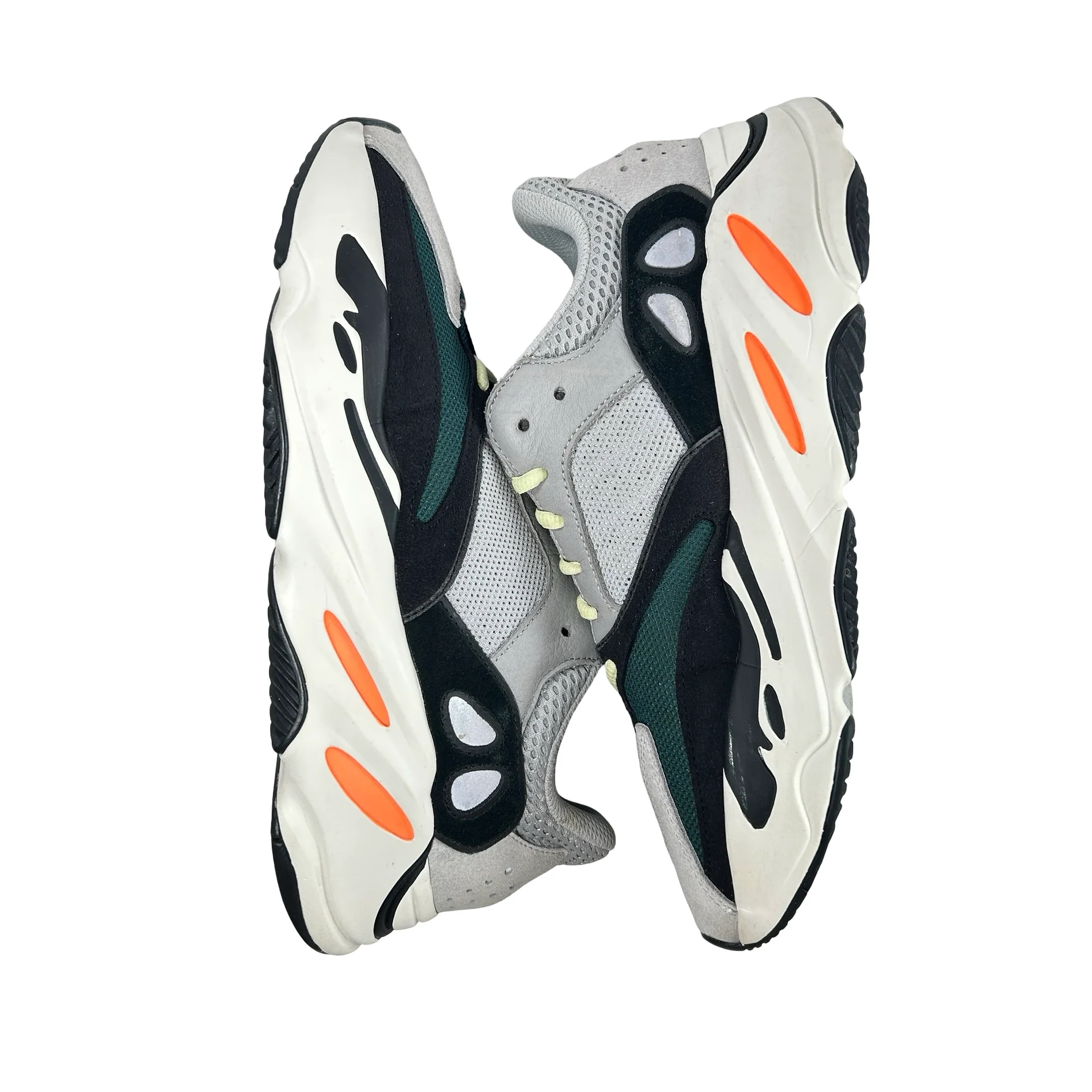 B75571 Yeezy 700 Wave Runner [USED] - 10.5 M (Used) (No Box) - Image 4