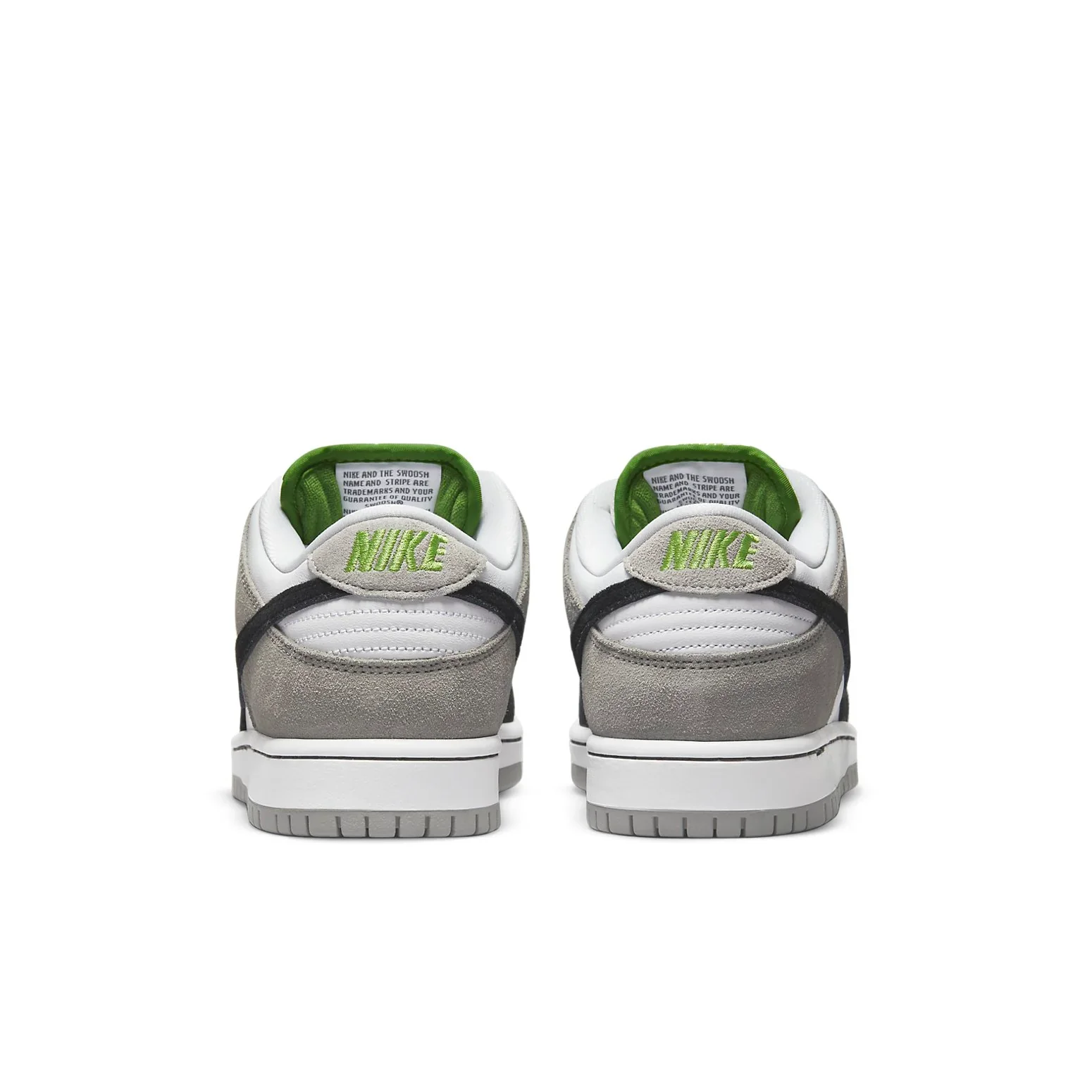 BQ6817 011 Nike SB Dunk Low Chlorophyll - Image 5