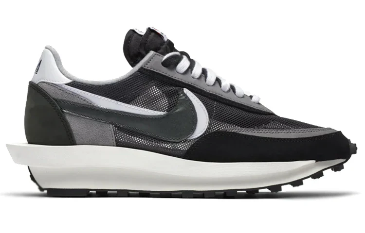BV0073 001 Nike LD Waffle sacai Black - Image 2