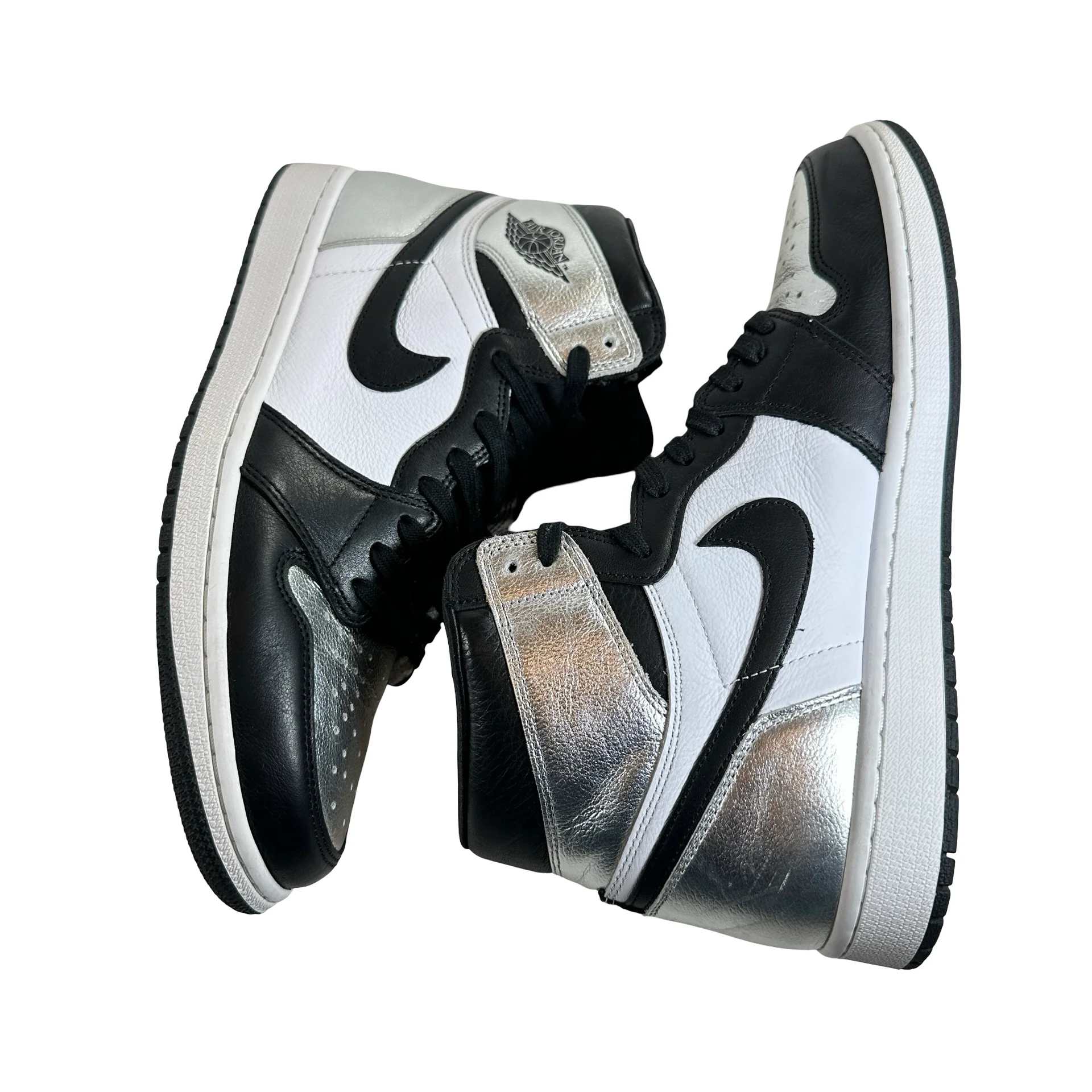 CD0461 001 Jordan 1 Retro High Silver Toe (Women's) [USED] - 11.5 W (Used5) - Image 4