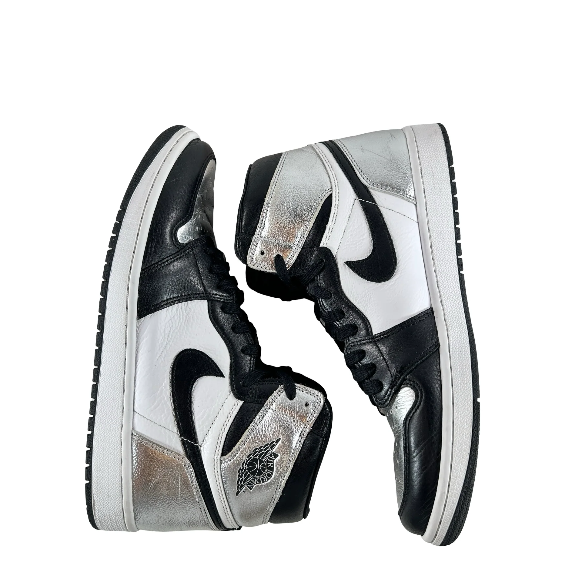 CD0461 001 Jordan 1 Retro High Silver Toe (Women's) [USED] - 11 W (Used) (No Box) - Image 4