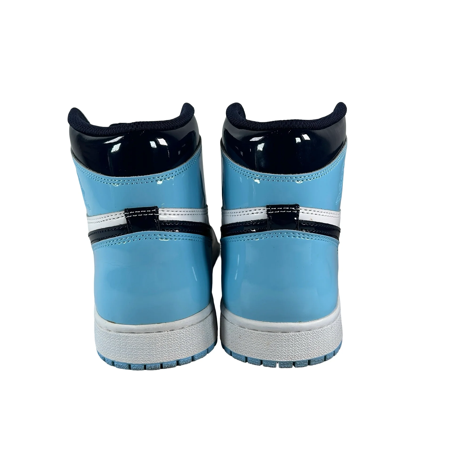 CD0461 401 Jordan 1 Retro High UNC Patent (Women's) [USED] - 8.5 W (Used) - Image 3