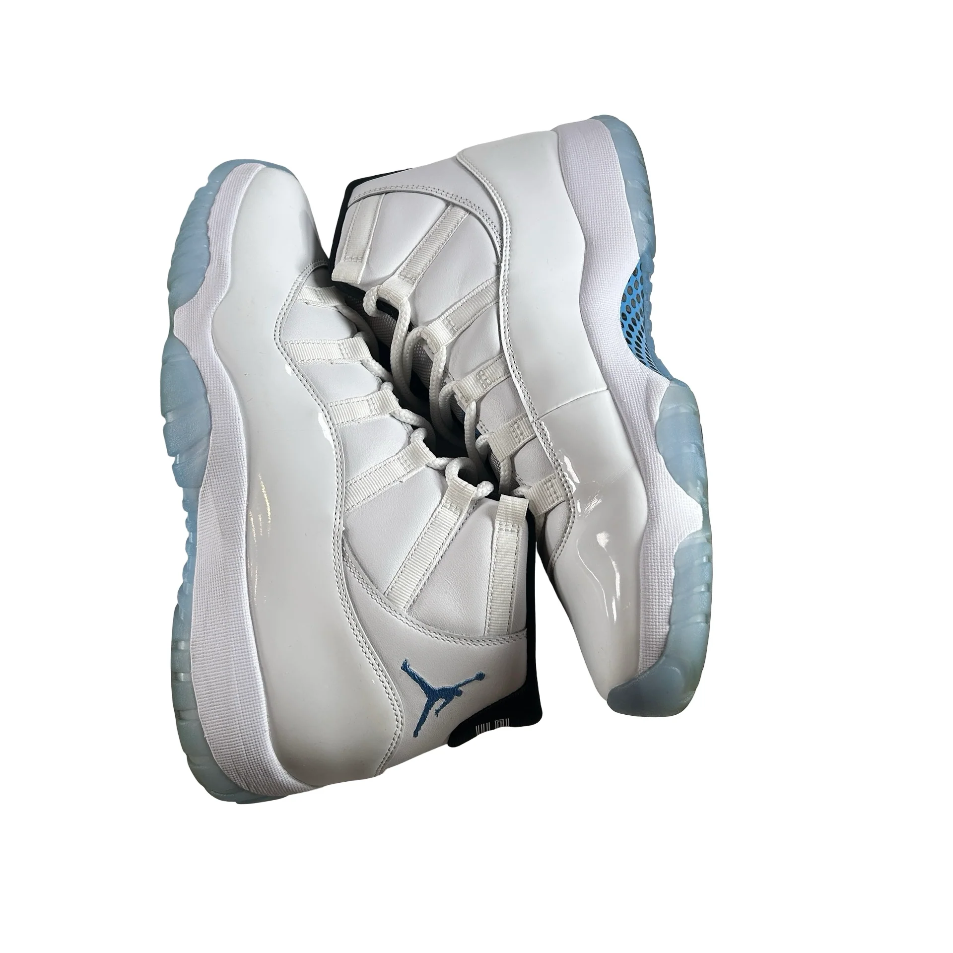 CT8012 104 Jordan 11 Retro Legend Blue (2024) [USED] - 10.5 M (Used4) - Image 4
