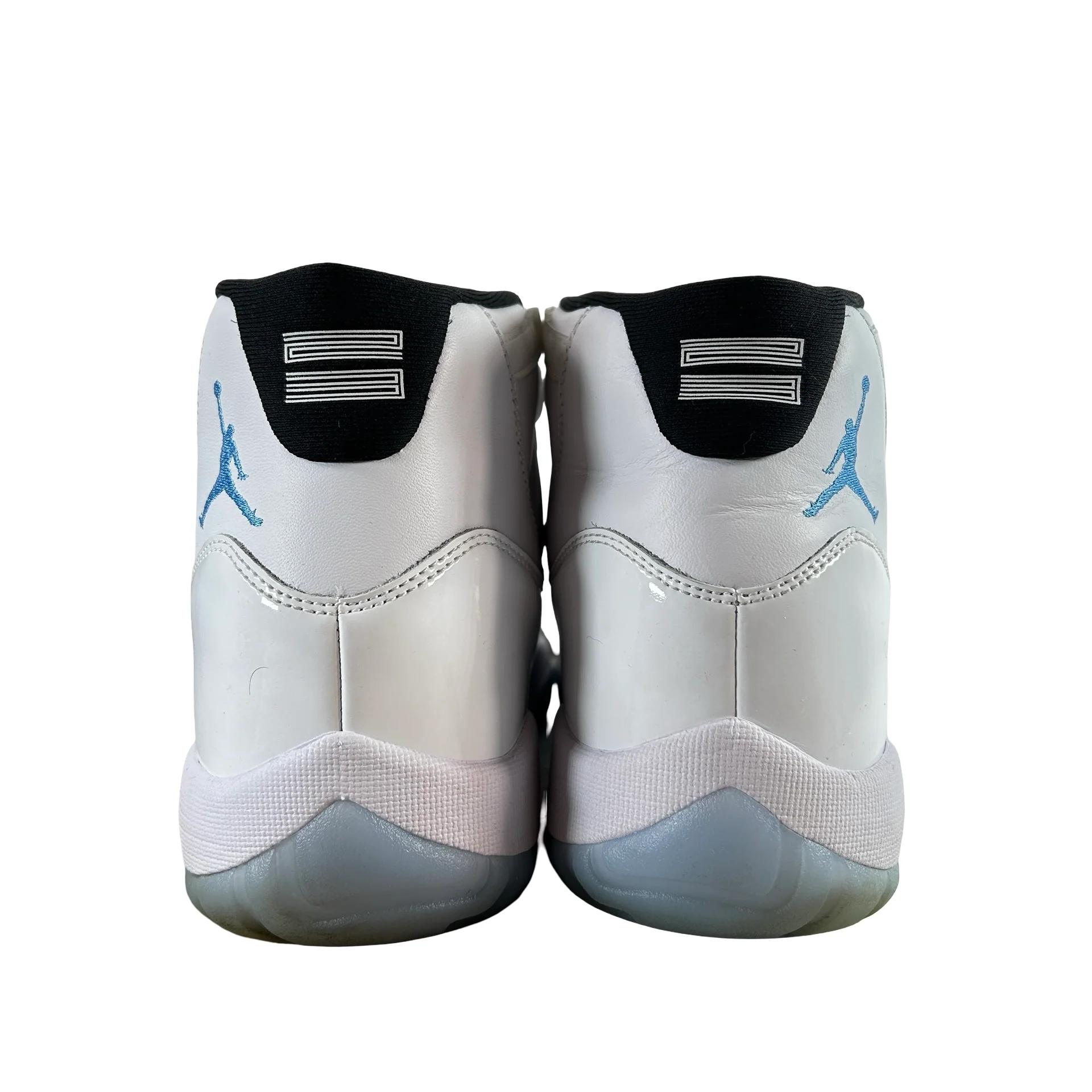 CT8012 104 Jordan 11 Retro Legend Blue (2024) [USED] - 9.5 M (Used13) - Image 3