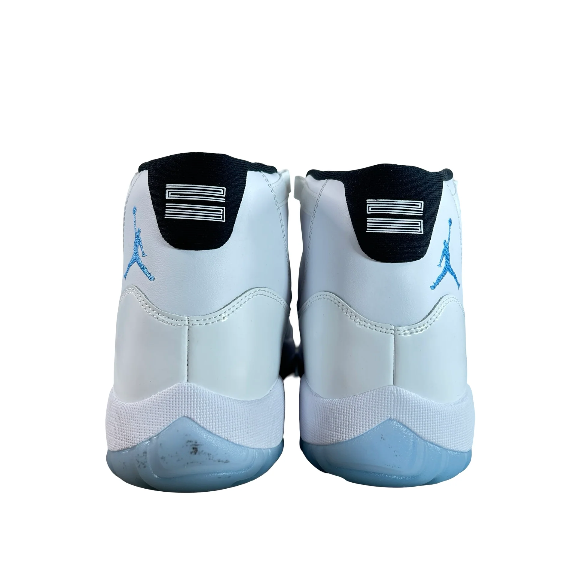 CT8012 104 Jordan 11 Retro Legend Blue (2024) [USED] - 9.5 M (Used17) - Image 3