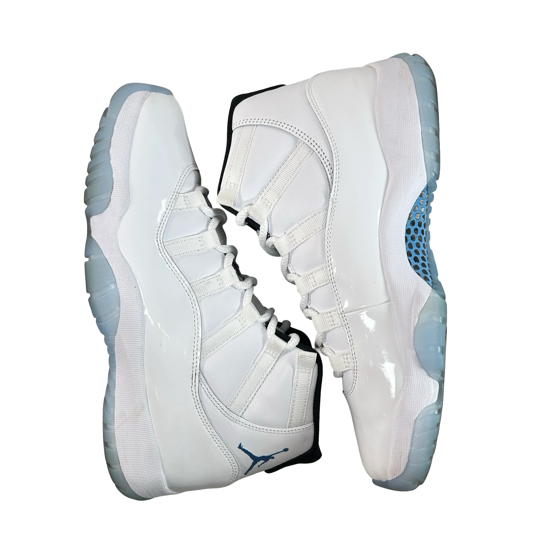 CT8012 104 Jordan 11 Retro Legend Blue (2024) [USED] - 9.5 M (VNDS) - Image 4