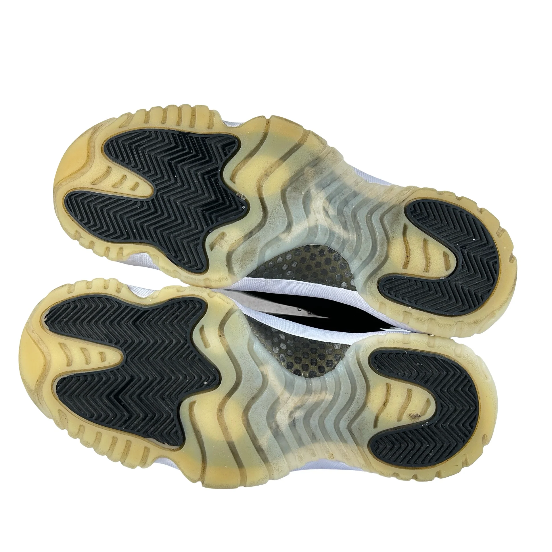 CT8012 170 Jordan 11 Retro DMP Defining Moments (2023) [USED] - 8.5 M (Used12) - Image 6