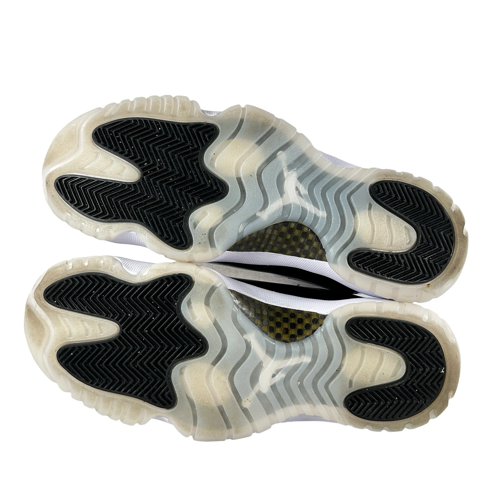 CT8012 170 Jordan 11 Retro DMP Defining Moments (2023) [USED] - 8.5 M (Used15) - Image 6