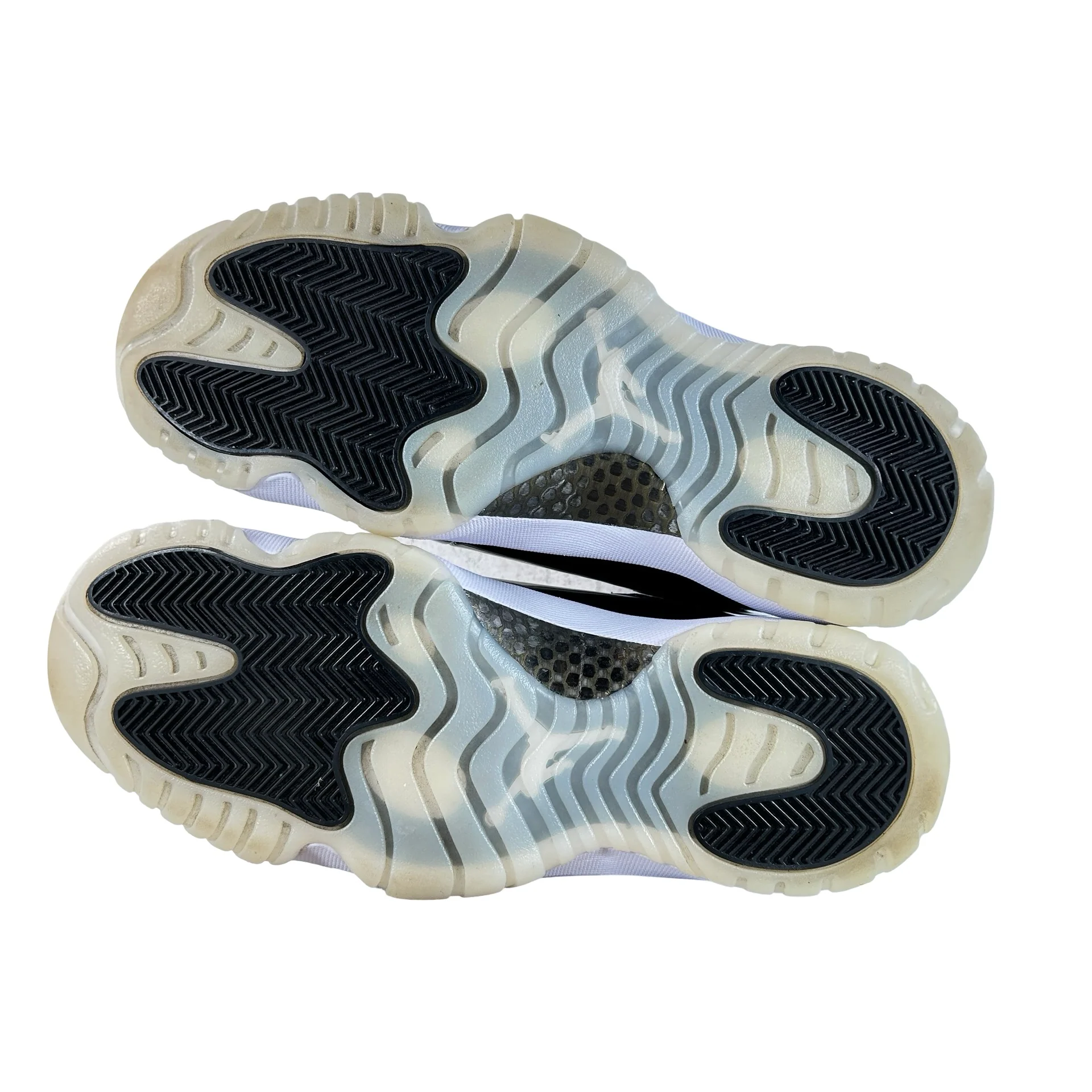 CT8012 170 Jordan 11 Retro DMP Defining Moments (2023) [USED] - 9.5 M (Used4) (No Box4) - Image 5