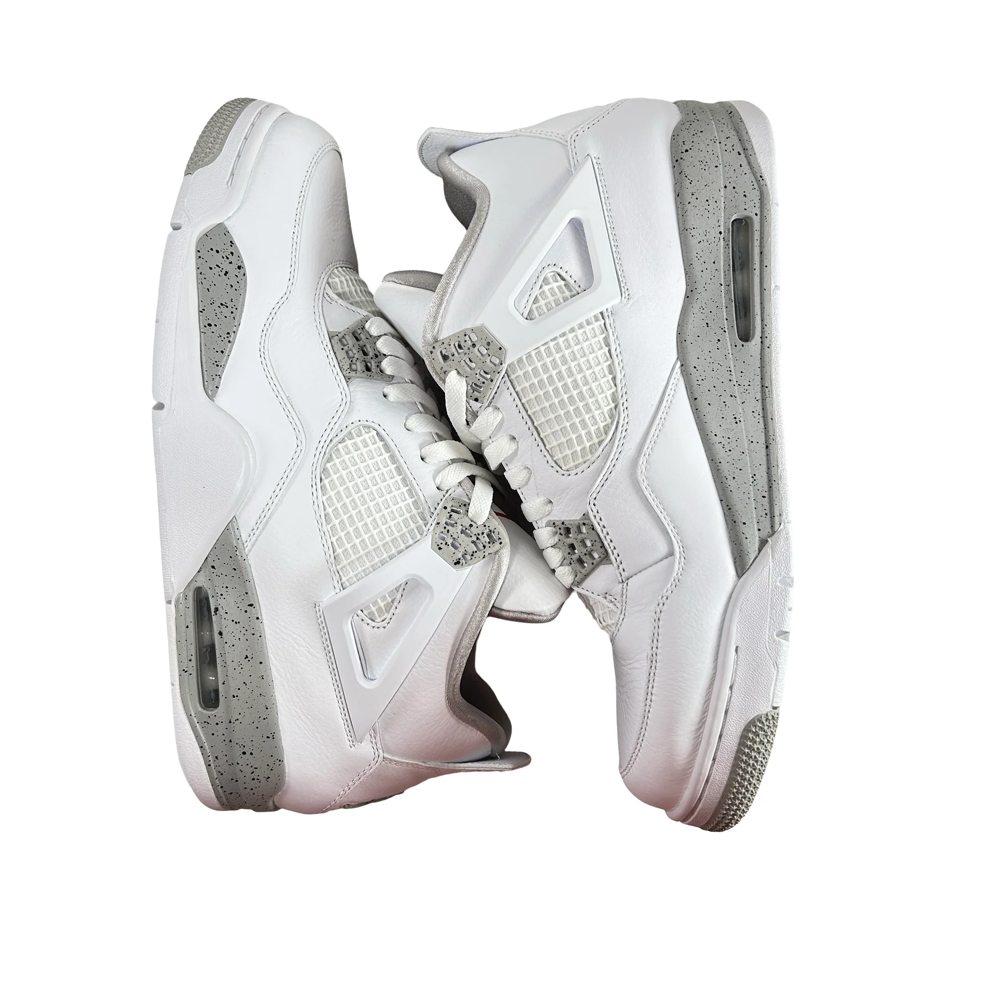 CT8527 100 Jordan 4 Retro White Oreo [CONDITIONAL] - 12 M (Slight Yellowing Right Net) - Image 4