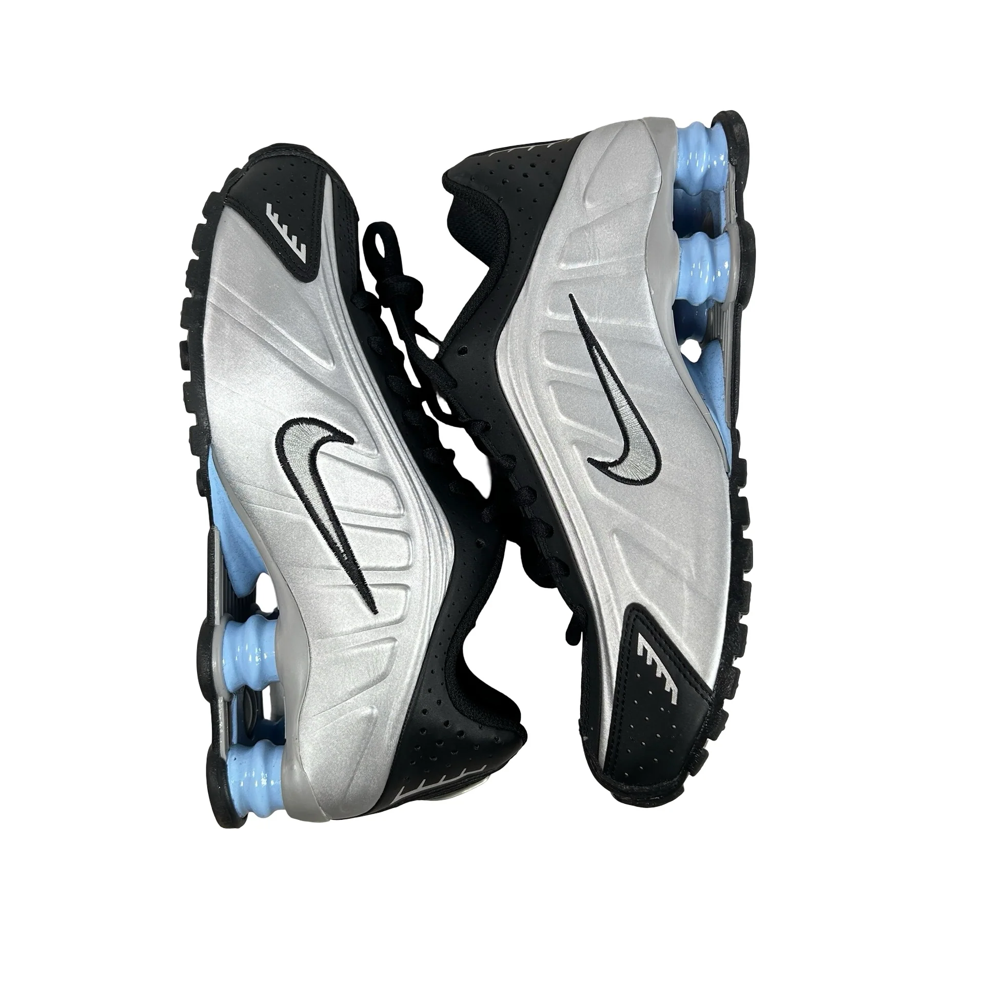 CW2626 004 Nike Shox R4 Metallic Silver Black Psychic Blue (GS) [USED] - 6 Y (Used) - Image 4