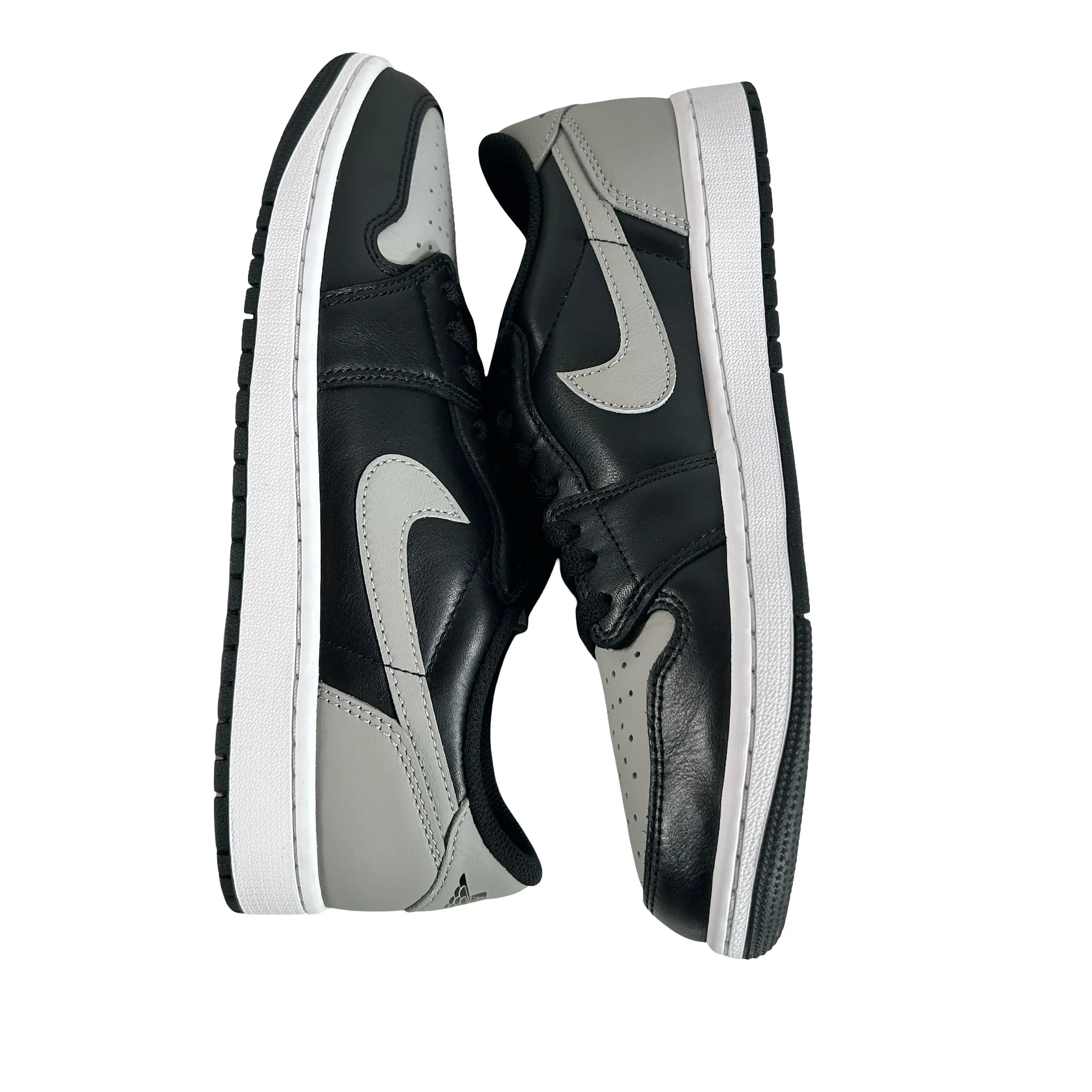 CZ0790 003 Jordan 1 Low OG Shadow (2024) [USED] - 9.5 M (Used2) - Image 4
