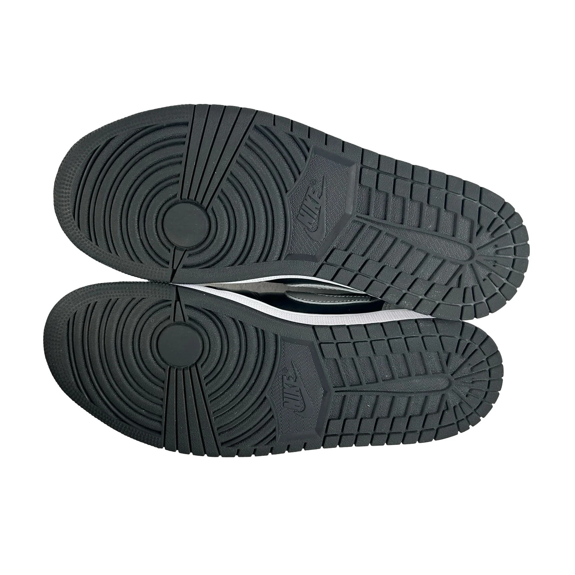 CZ0790 003 Jordan 1 Low OG Shadow (2024) [USED] - 9.5 M (Used2) - Image 6