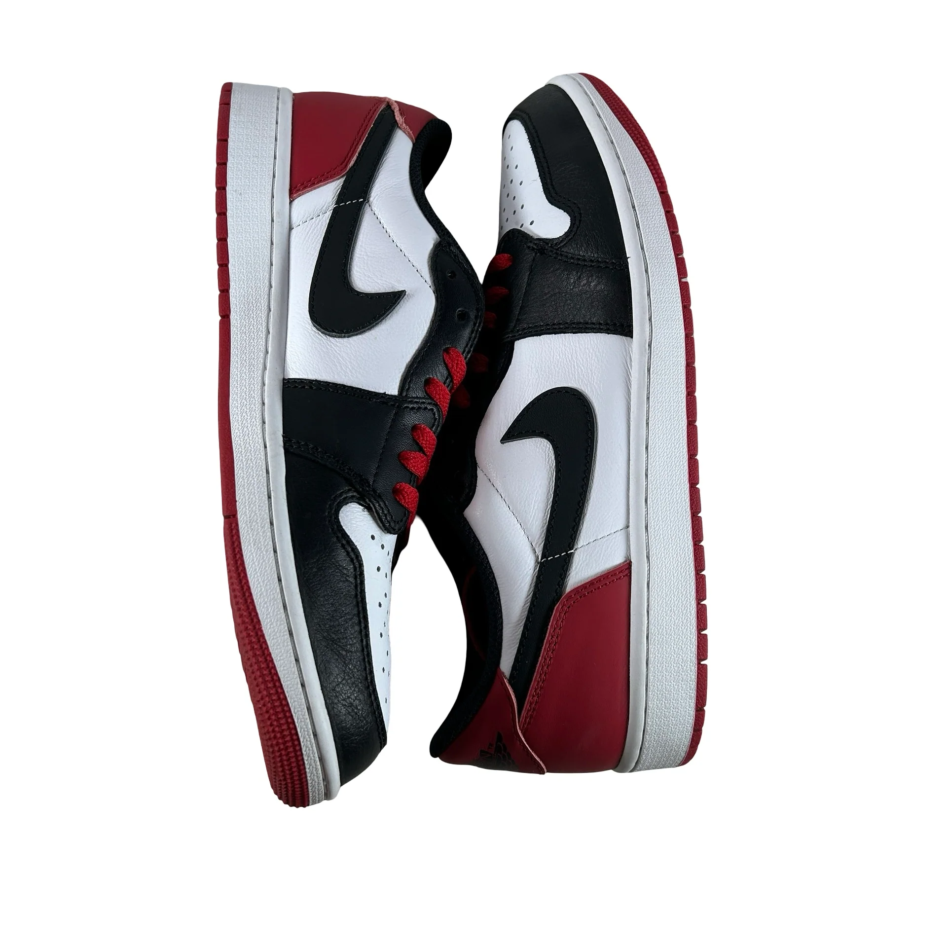 CZ0790 106  Jordan 1 Retro Low OG Black Toe (2023) [USED] - 10.5 M (Used) (No Box) - Image 5