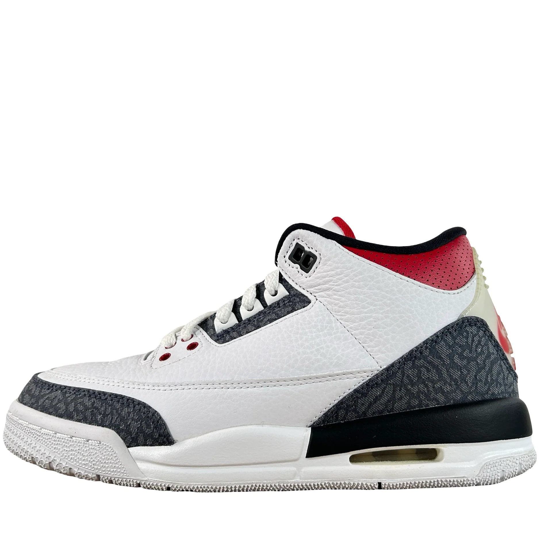 CZ6634 100 Jordan 3 Retro SE Fire Red Denim (GS) [USED] - 6 Y (Used)