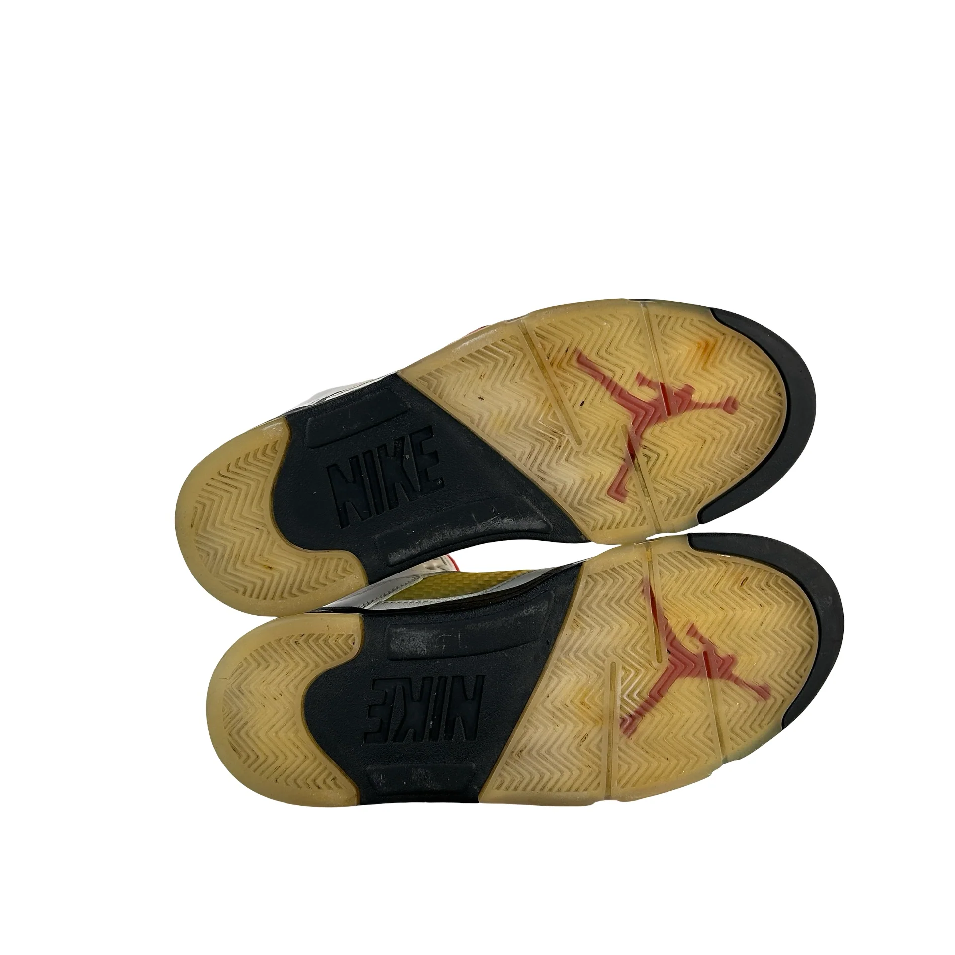 DA1911 102 Jordan 5 Fire Red [USED] - 9 M (Used2) (No Box2) - Image 6