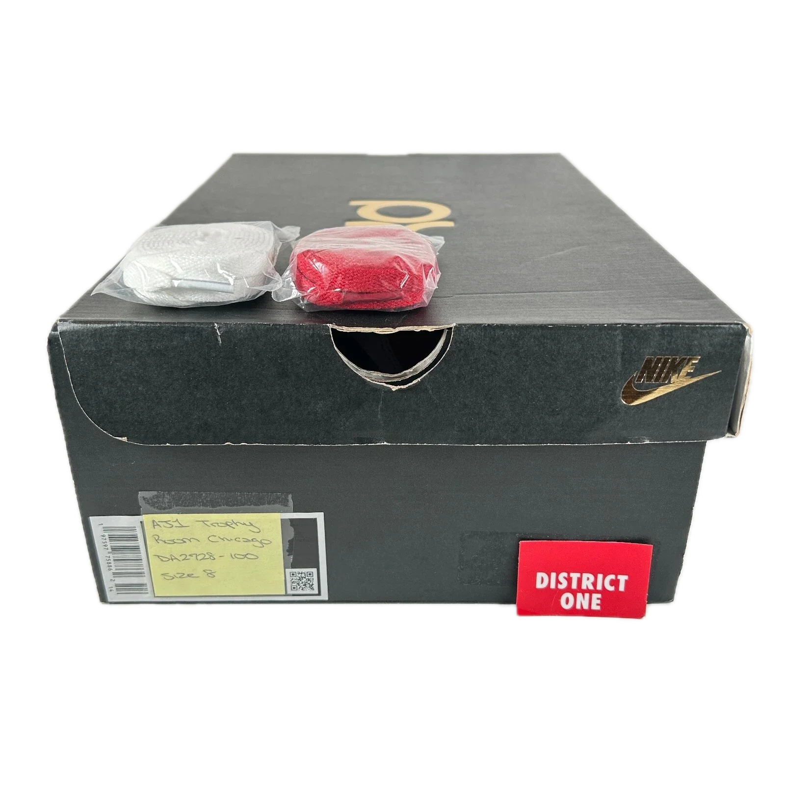 DA2728 100 Jordan 1 Trophy Room - 8 M (Soles Yellowing) (Replace Box) - Image 7
