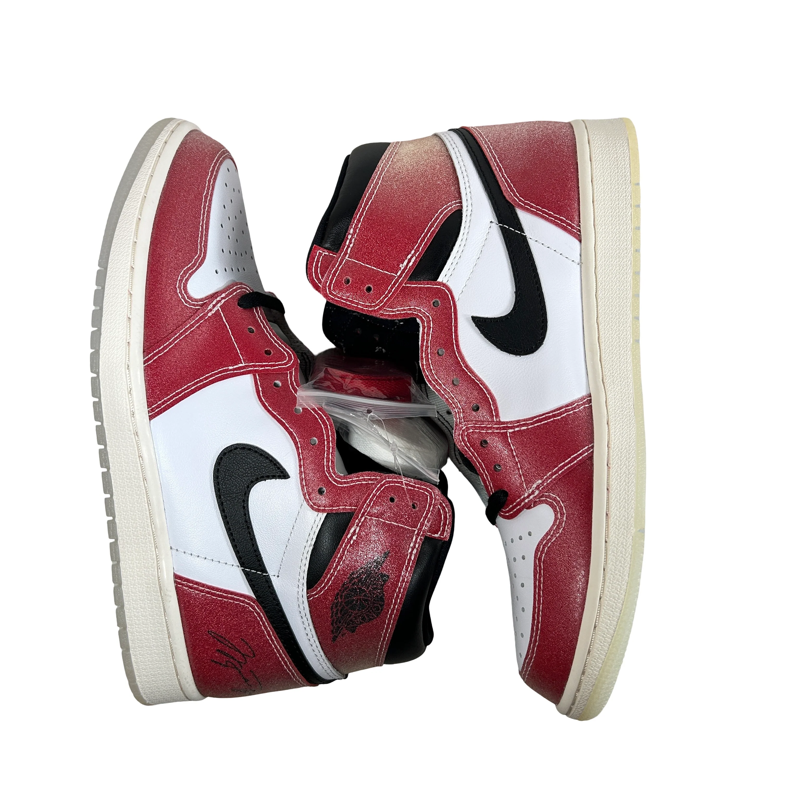 DA2728 100 Jordan 1 Trophy Room [CONDITIONAL] - 9.5 M (Yellowing Soles) - Image 4