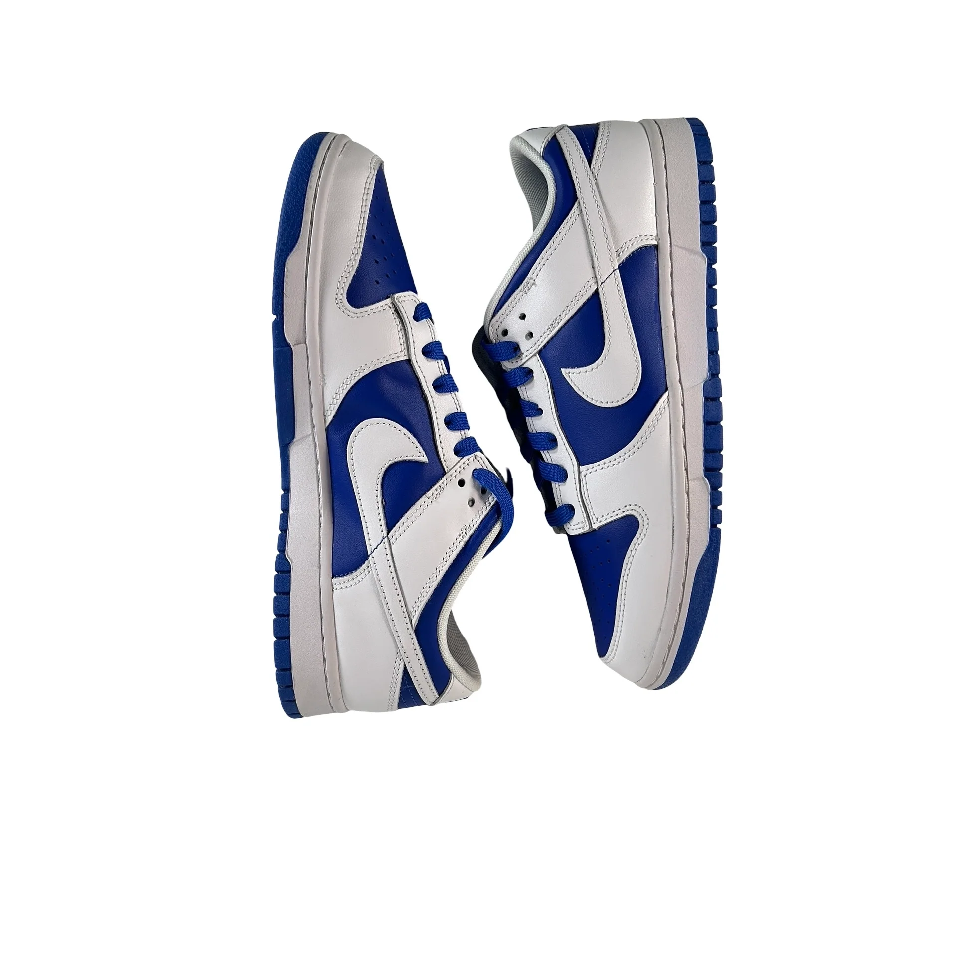 DD1391 401 Nike Dunk Low Racer Blue White [CONDITIONAL] - 9 M (Ashy Soles) (Damaged Box) - Image 4
