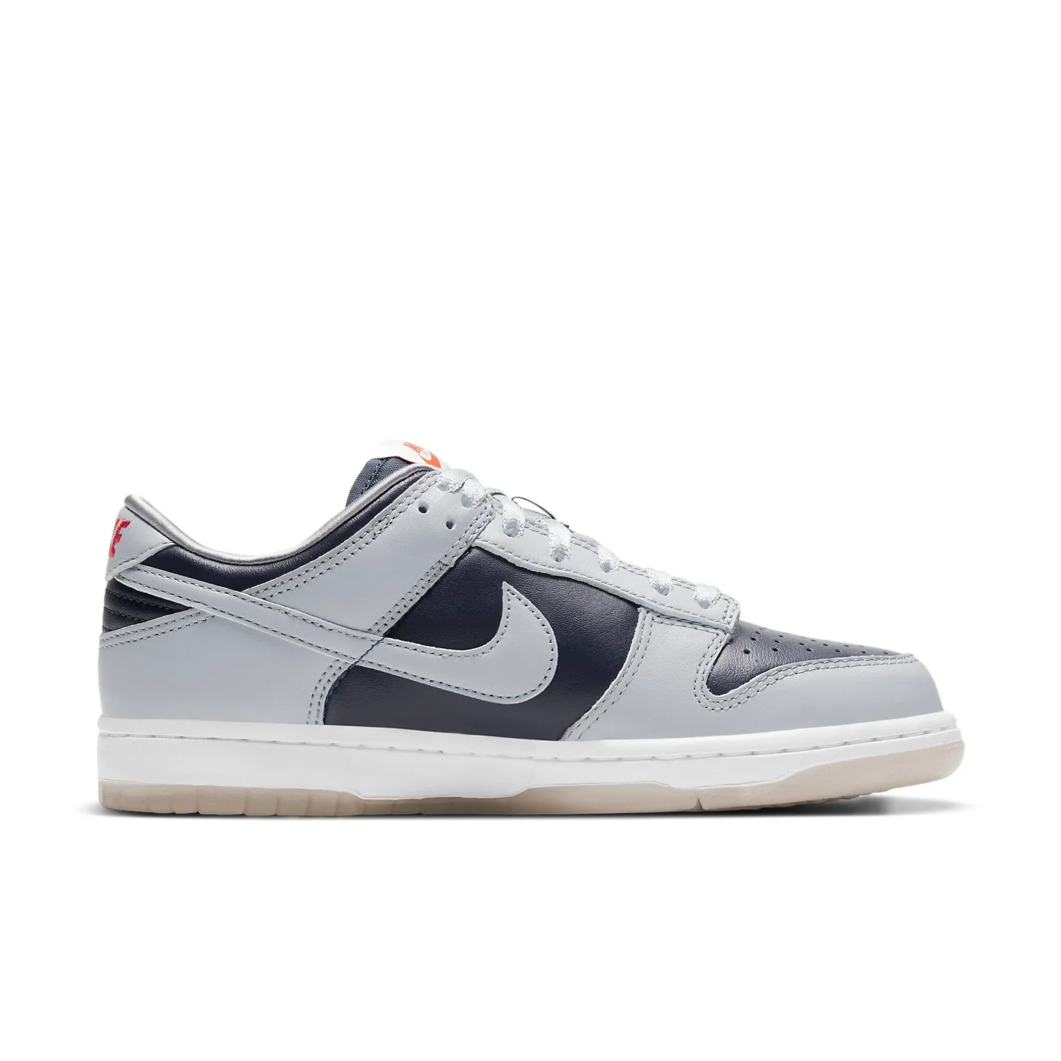 DD1768 400 Nike Dunk Low College Navy Grey (Women's) - Image 2