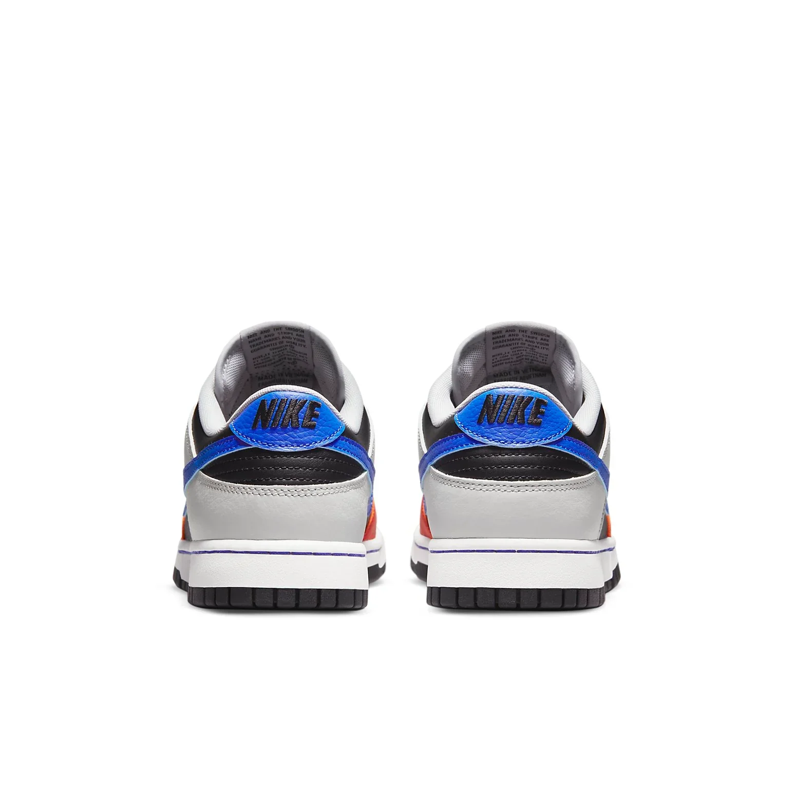 DD3363 002 Nike Dunk Low EMB NBA 75th Anniversary Knicks - Image 5