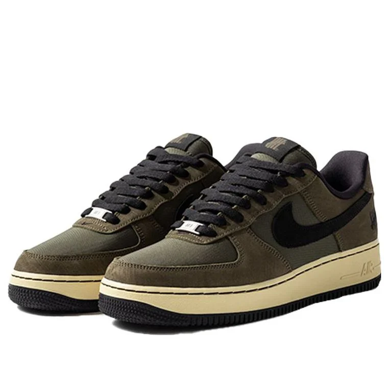 DH3064 300 Nike Air Force 1 Low SP Undefeated Ballistic Dunk vs. AF1 - Image 2