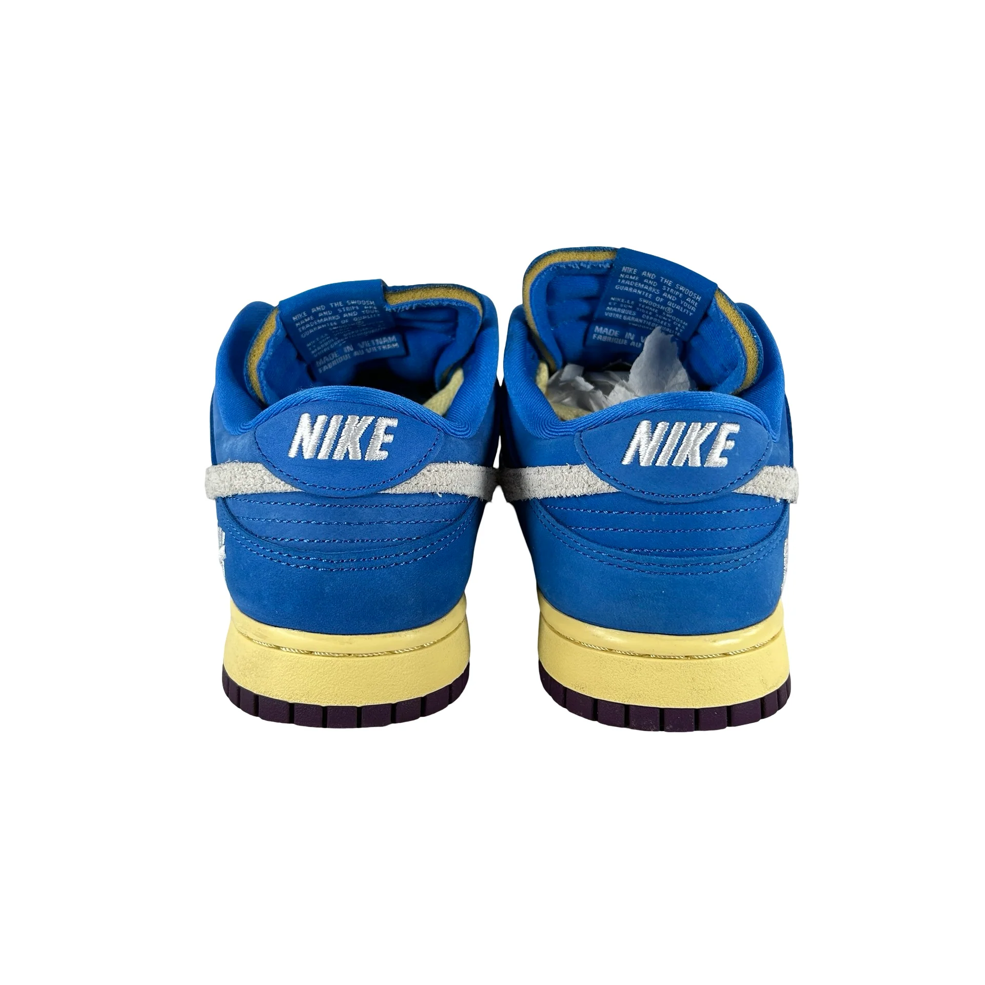 DH6508 400 Nike Dunk Low Undefeated 5 On It Dunk vs. AF1 [USED] - 8.5 M (Used) - Image 3