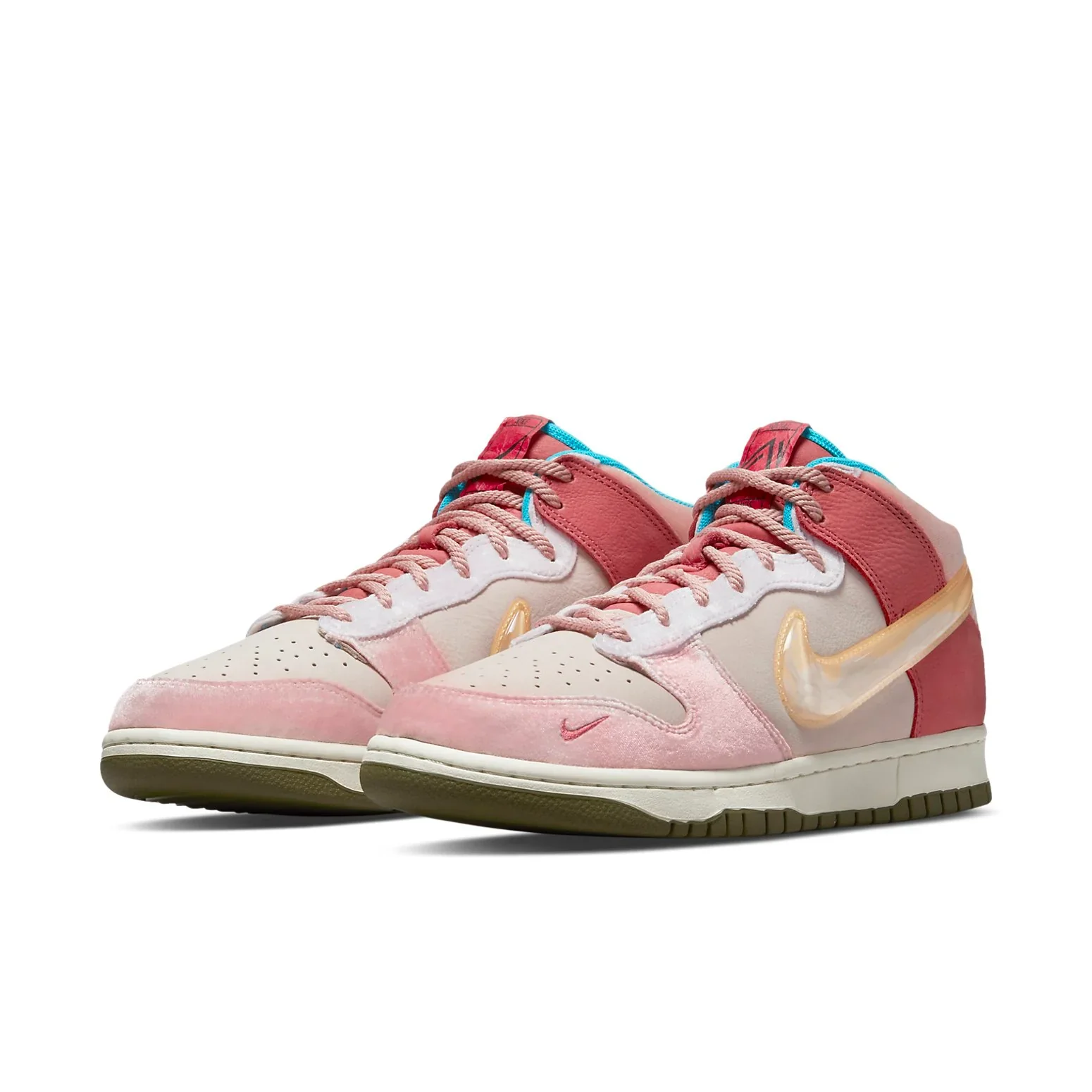 DJ1173 600 Nike Dunk Mid Social Status Free Lunch Strawberry Milk - Image 3