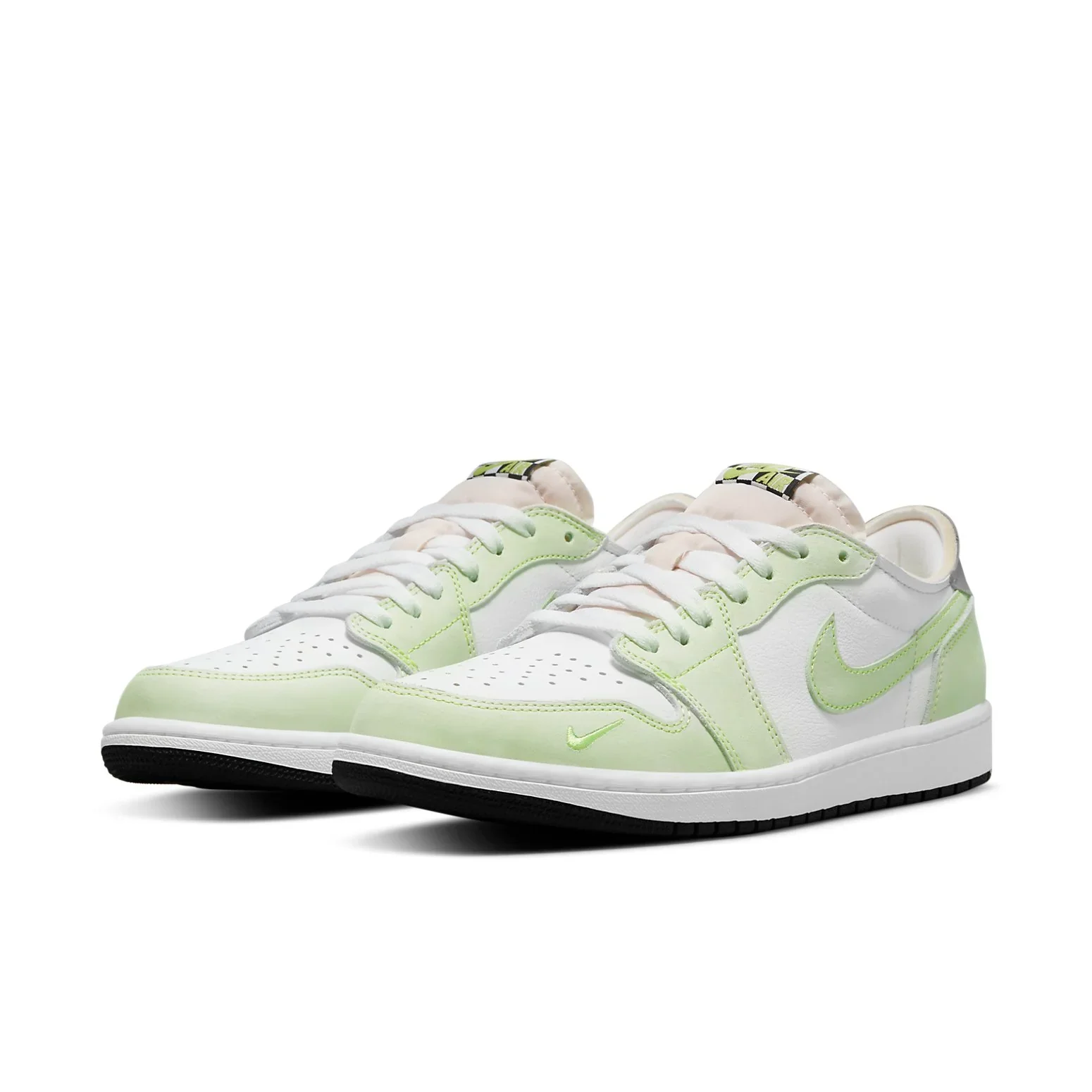 DM7837 103 Air Jordan 1 Retro Low White Ghost Green Black - Image 3