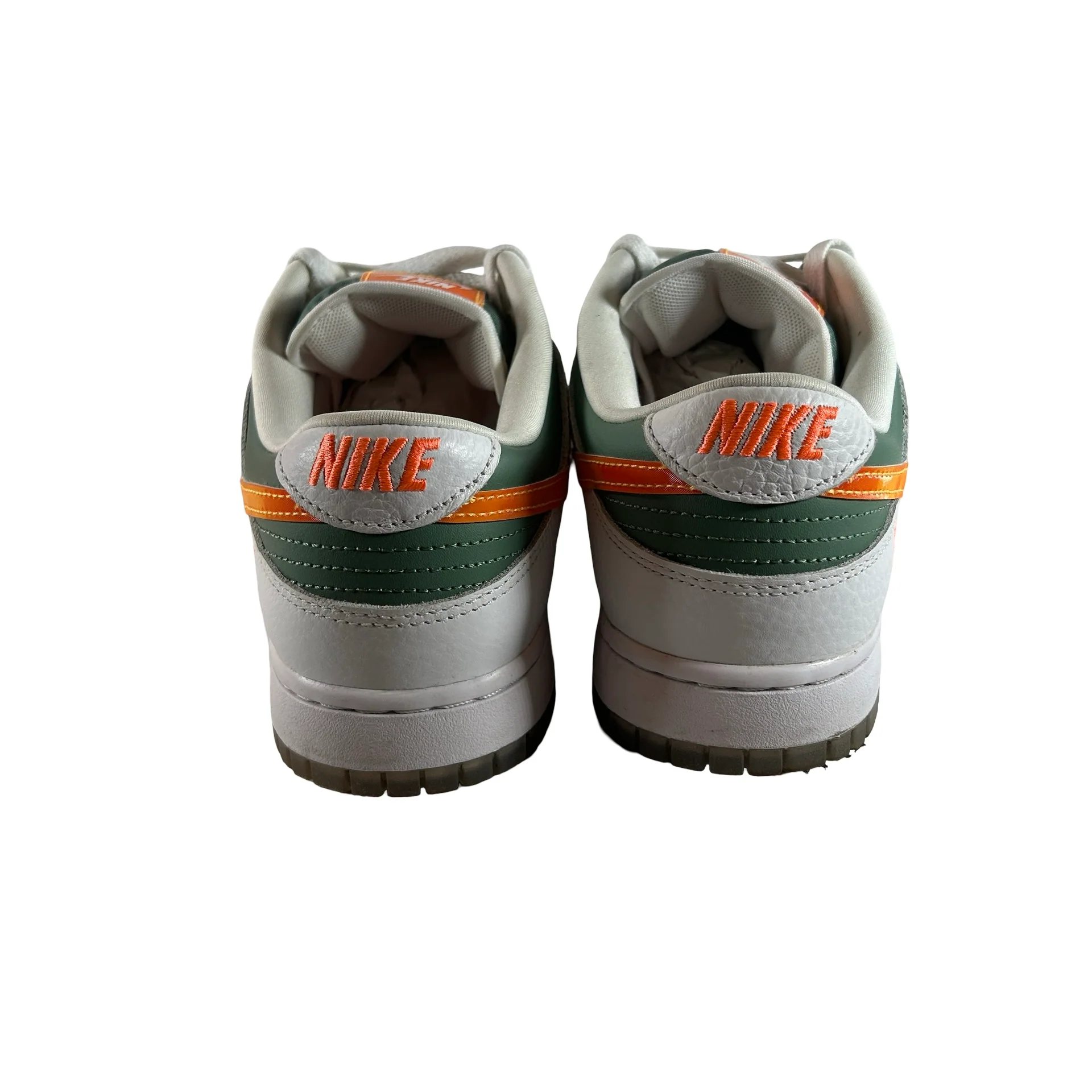 DN2489 300 Nike Dunk Low NY vs. NY [USED] - 9.5 M (Used) - Image 3