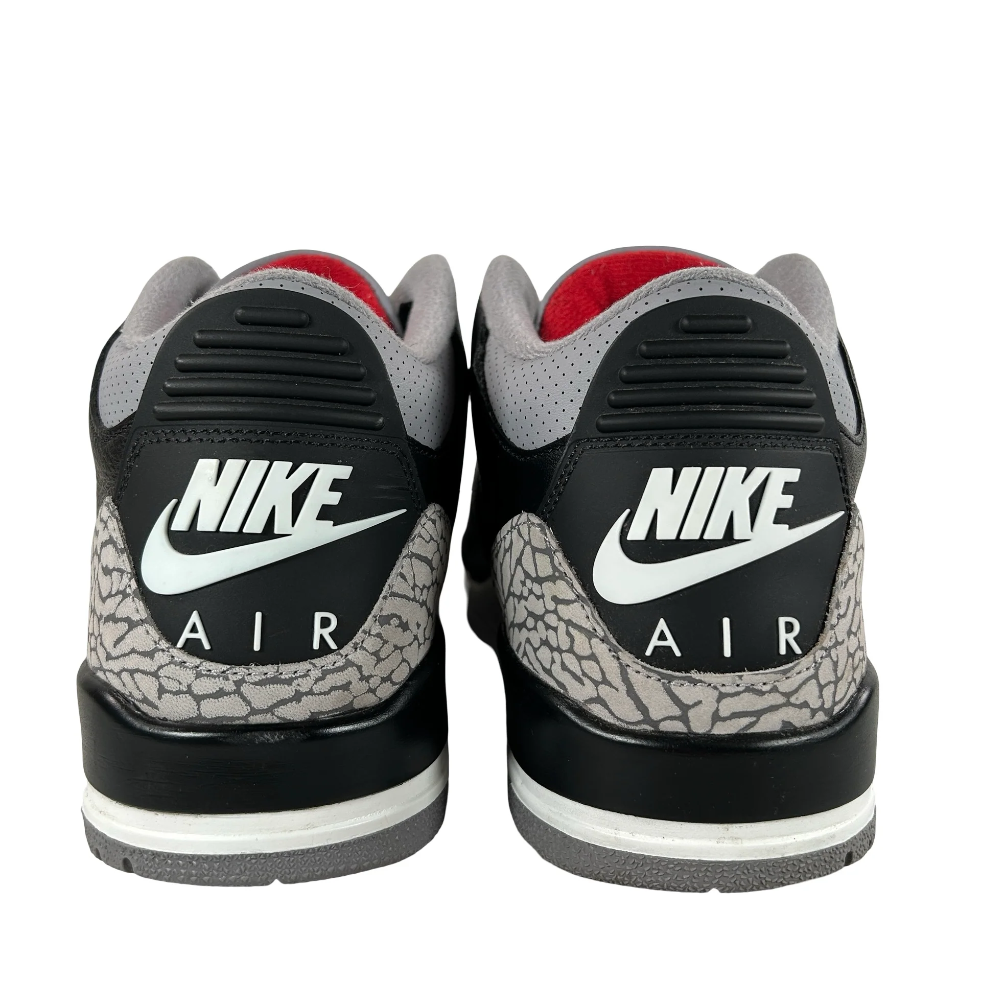 DN3707 010 Jordan 3 Retro OG Black Cement (2024) [USED] - 10.5 M (Used20) - Image 3