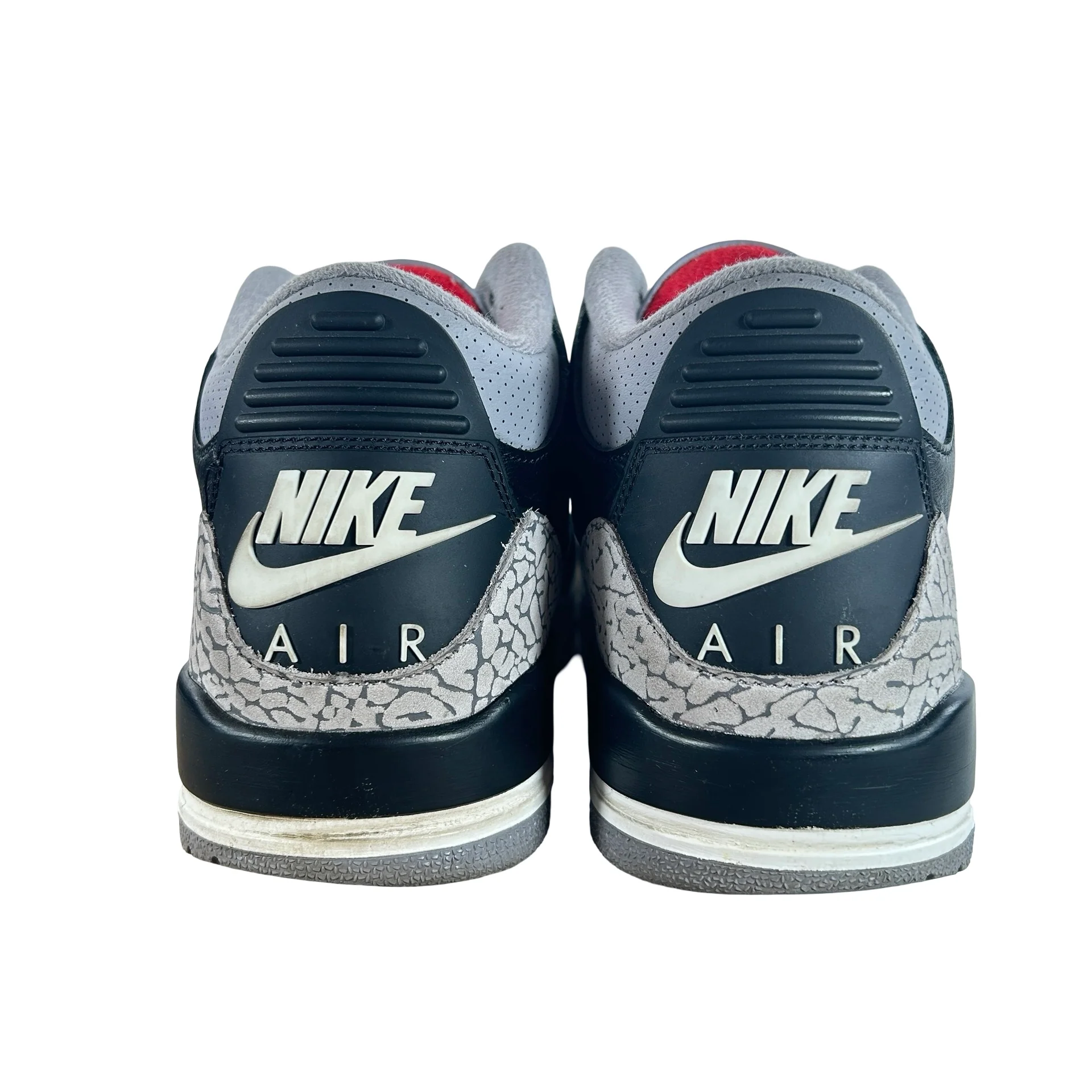 DN3707 010 Jordan 3 Retro OG Black Cement (2024) [USED] - 11 M (Used27) - Image 3