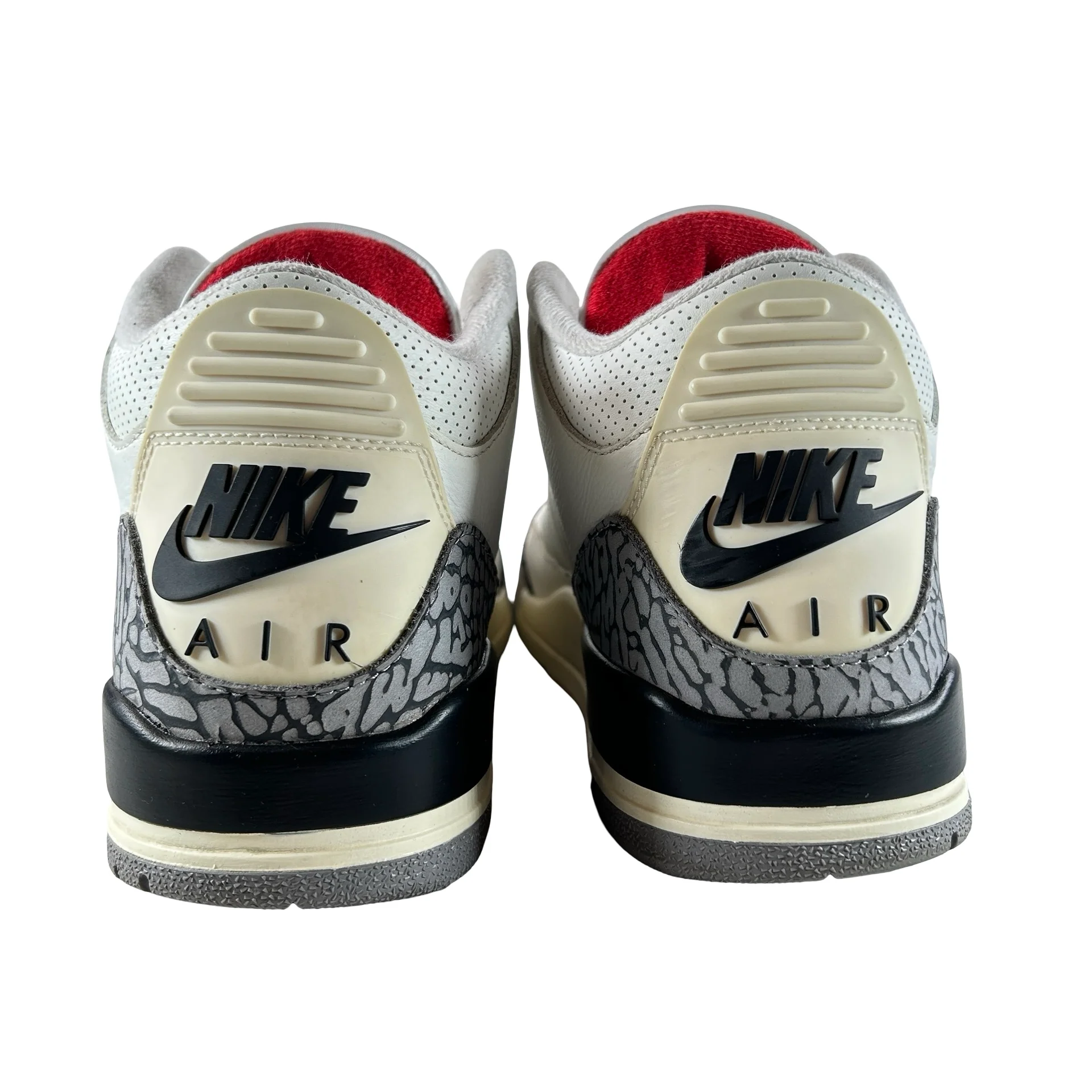 DN3707 100 Jordan 3 Retro White Cement Reimagined [USED] - 10.5 M (Used33) - Image 3