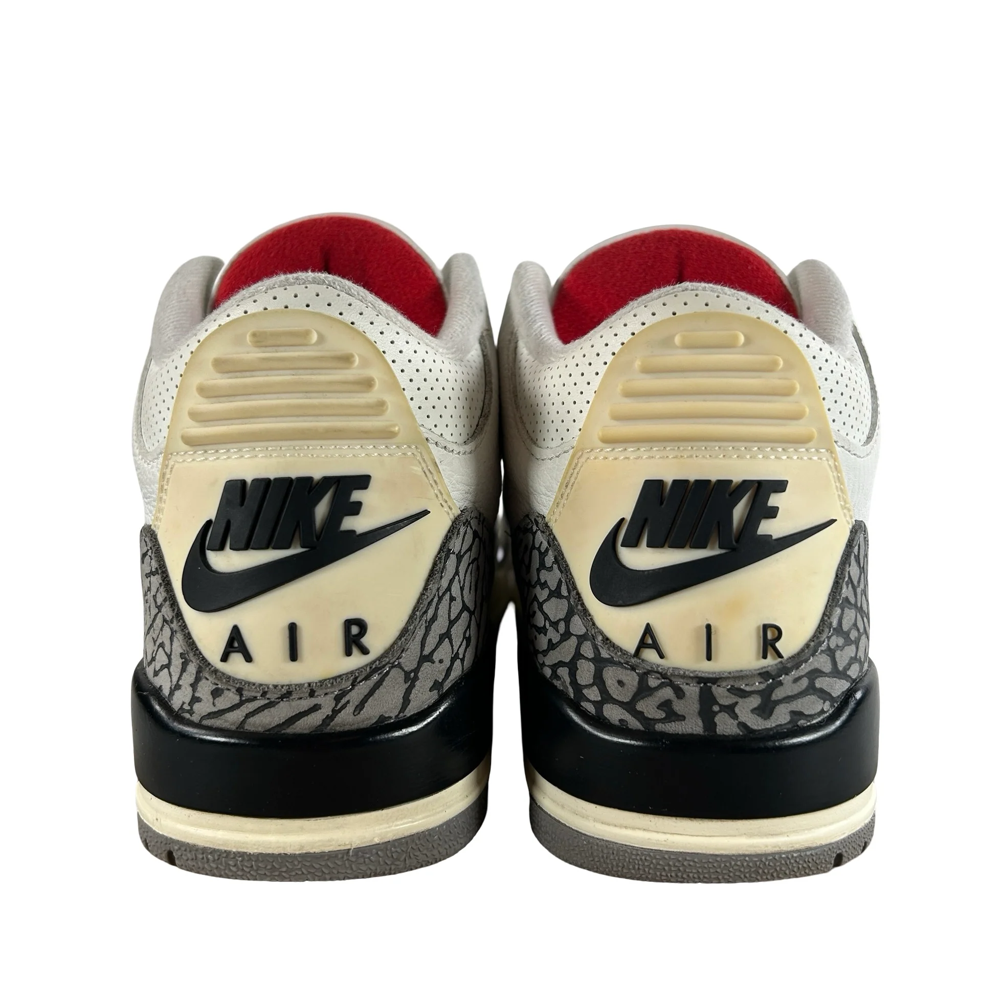 DN3707 100 Jordan 3 Retro White Cement Reimagined [USED] - 9 M (Used22) - Image 3