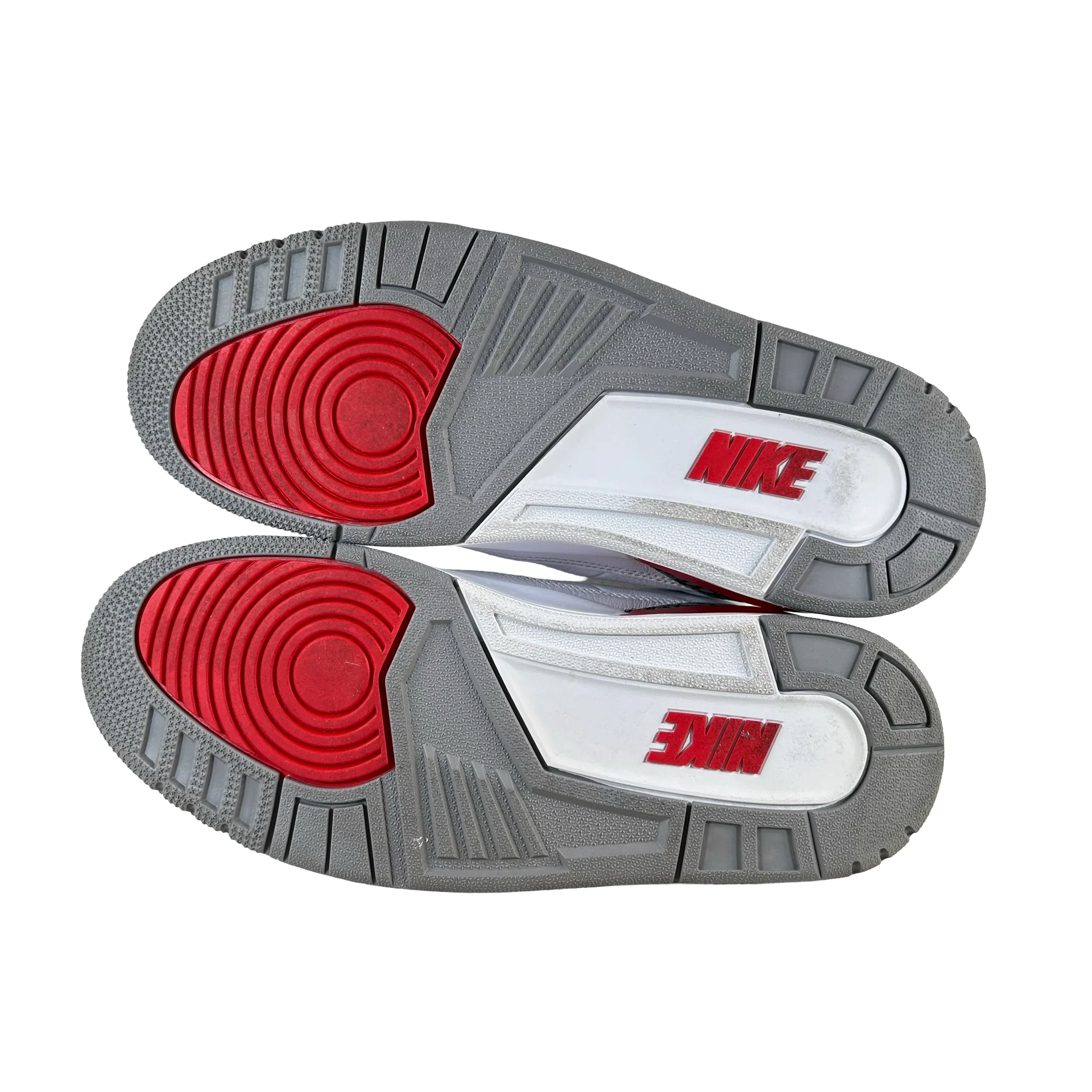 DN3707 160 Jordan 3 Retro Fire Red (2022) [USED] - 8 M (Used4) - Image 6