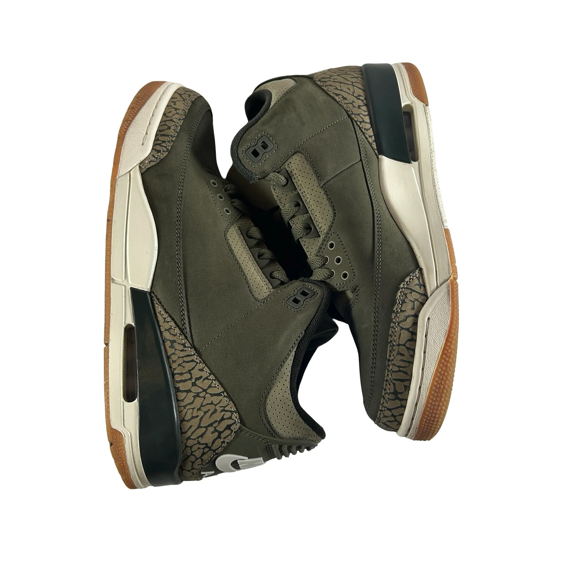 DN3707 202 Jordan 3 Retro Family Affair [USED] - 9 M (Used) - Image 4
