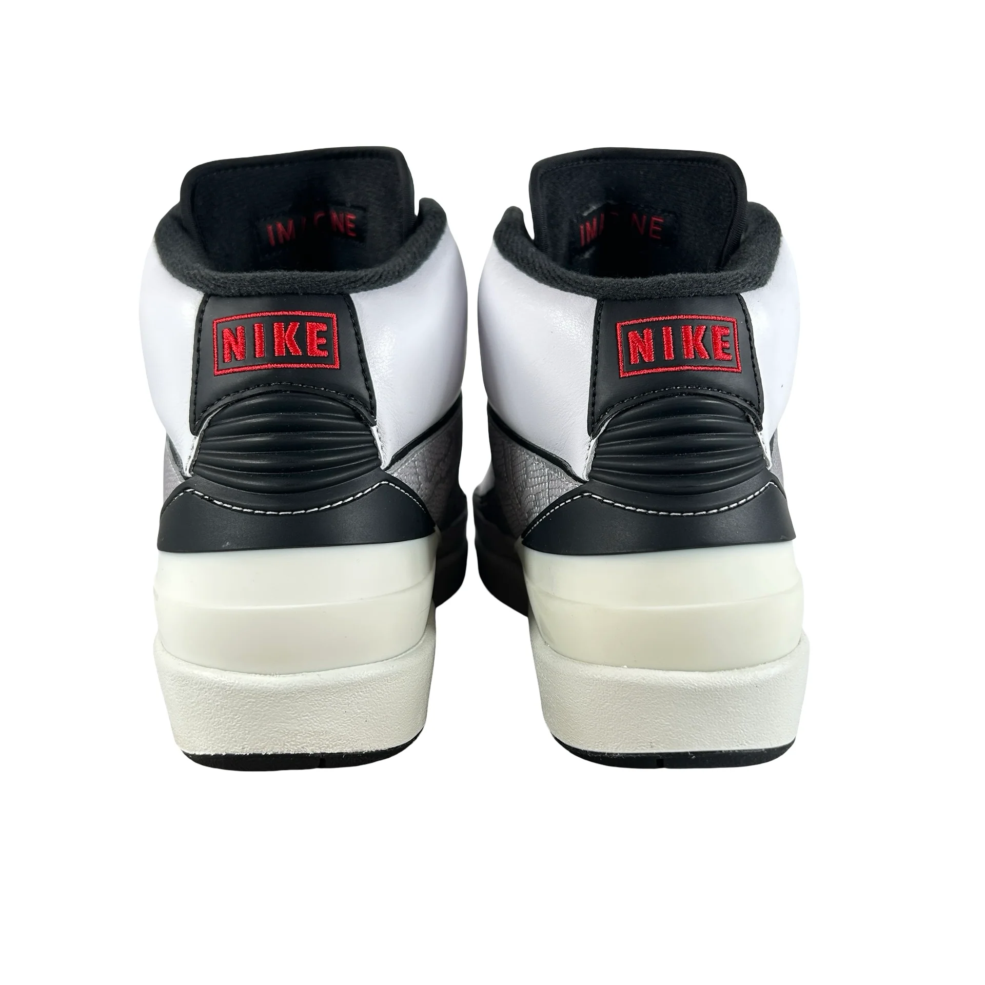 DR8884 102 Jordan 2 Retro Python [USED] - 9.5 M (Used) - Image 3