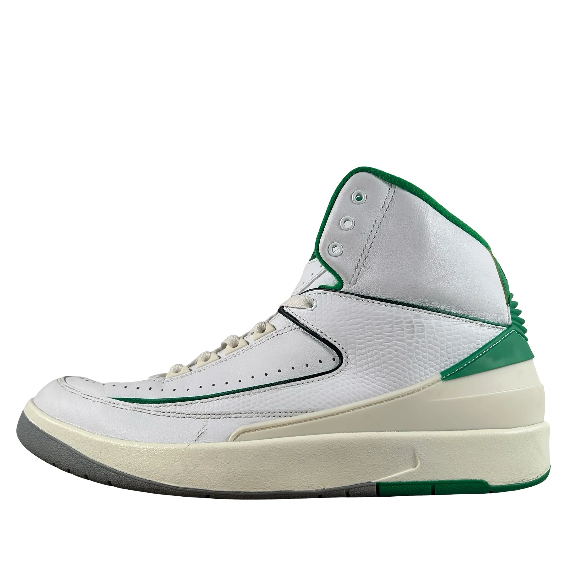 DR8884 103 Jordan 2 Retro Lucky Green - 11 M (Used) (No Box)