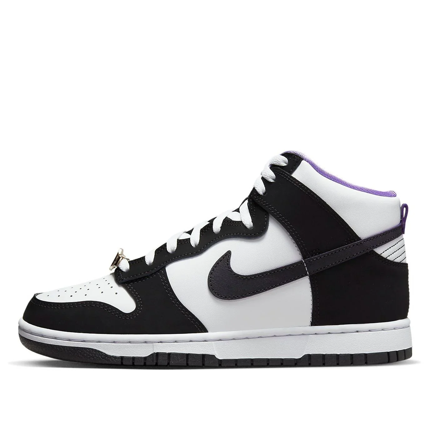 DR9512 001 Nike Dunk High SE World Champs