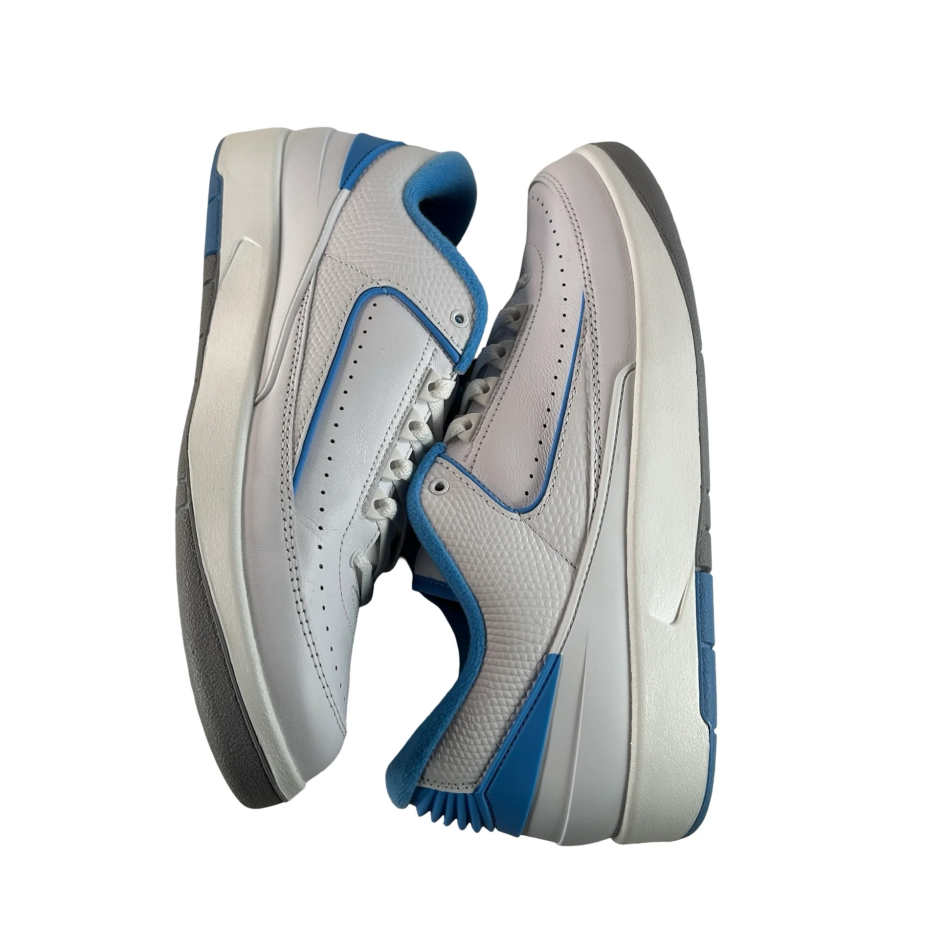DV9956 104 Jordan 2 Retro Low UNC [USED] - 10.5 M (Used2) - Image 4