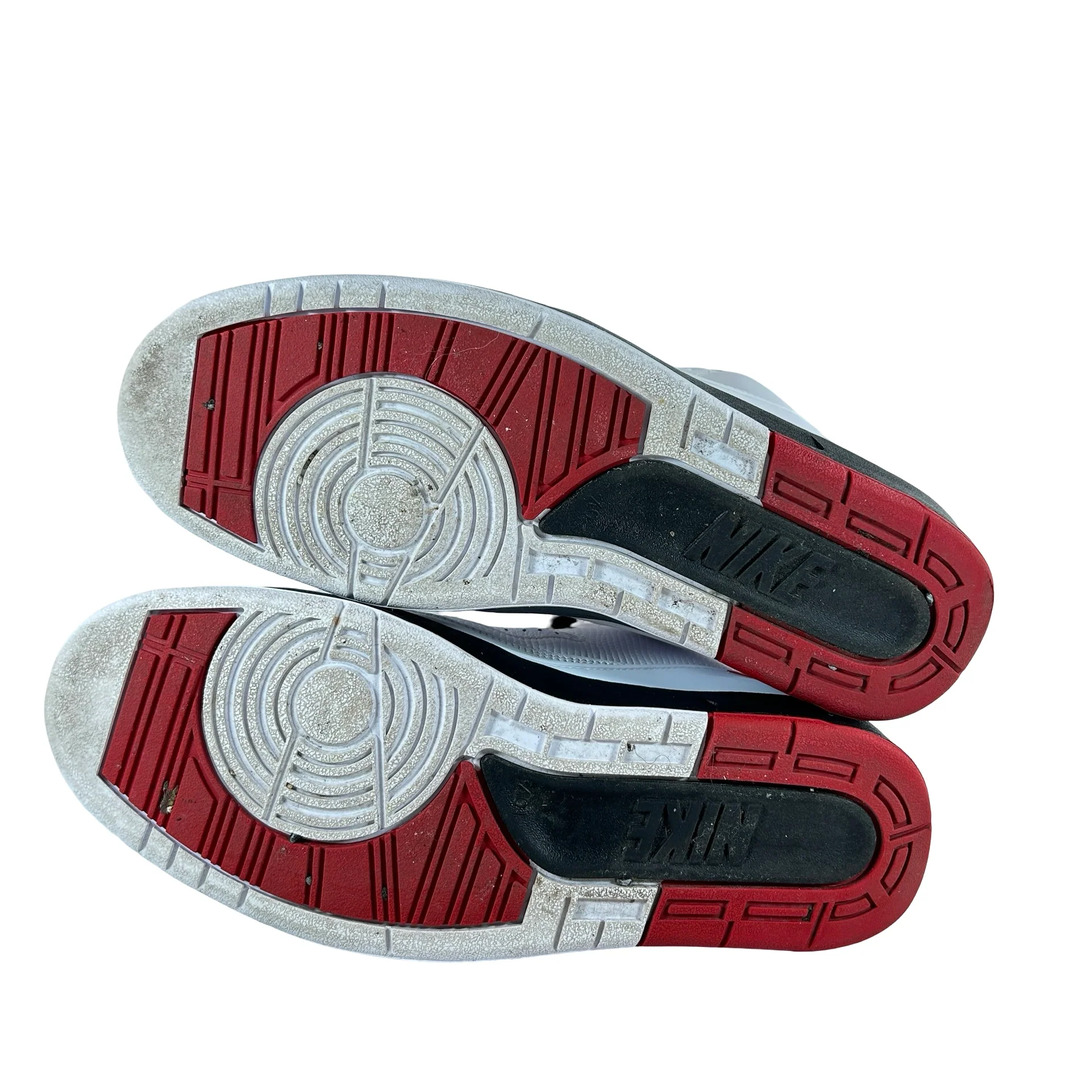 DX2454 106 Jordan 2 Retro OG Chicago (2022) [USED] - 10.5 M (Used7) - Image 6