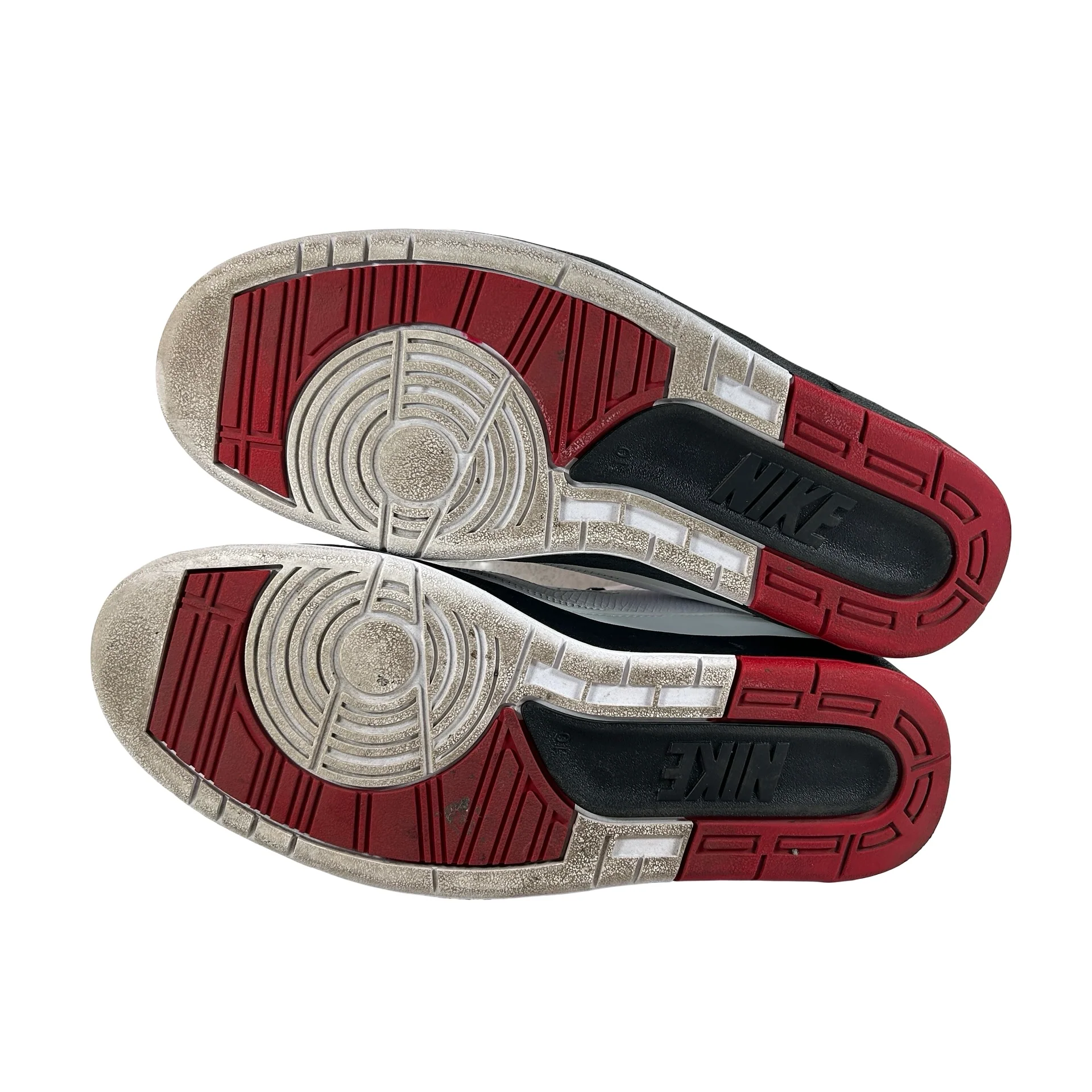 DX2454 106 Jordan 2 Retro OG Chicago (2022) [USED] - 10 M (Used5) - Image 7