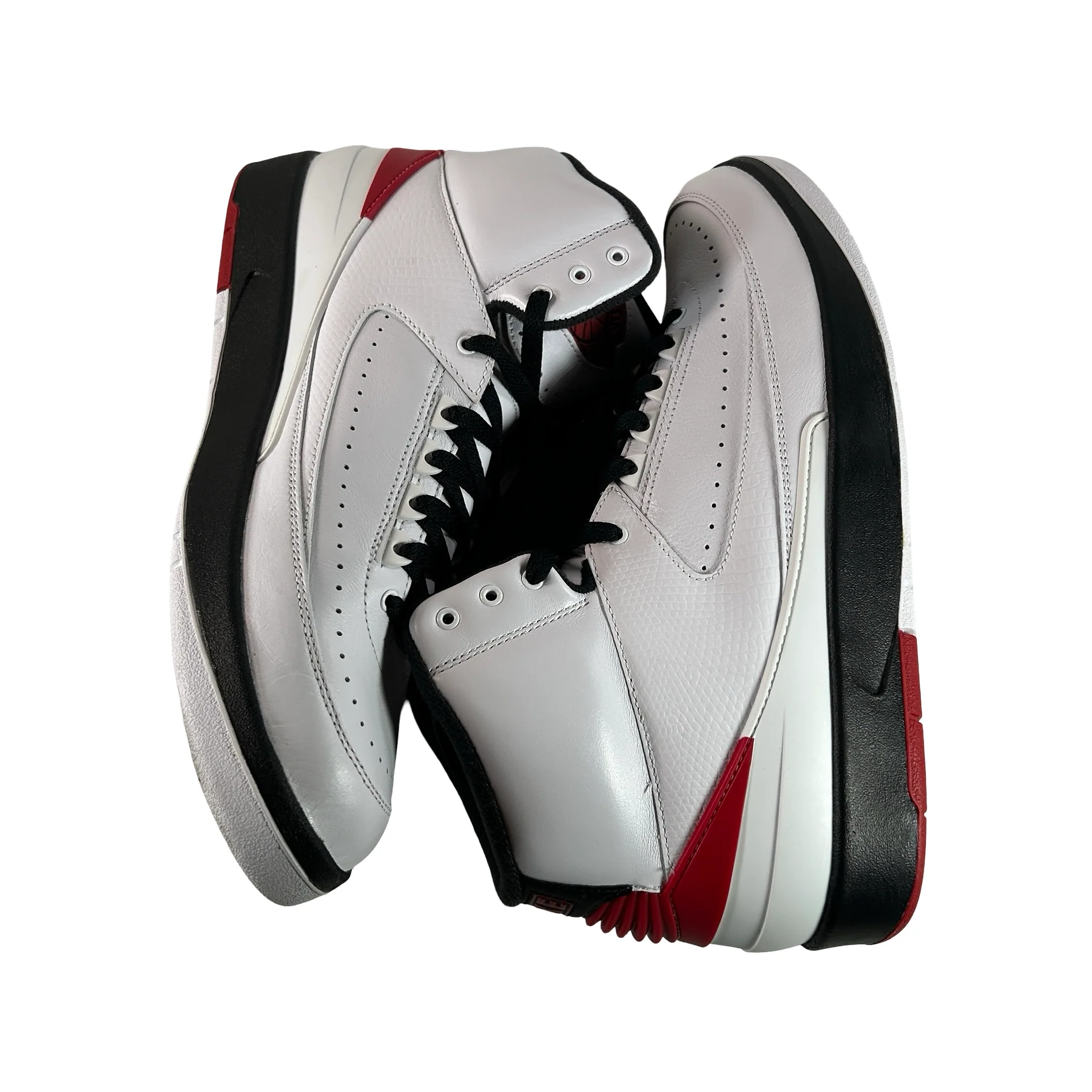 DX2454 106 Jordan 2 Retro OG Chicago (2022) [USED] - 12 M (Used6) - Image 4