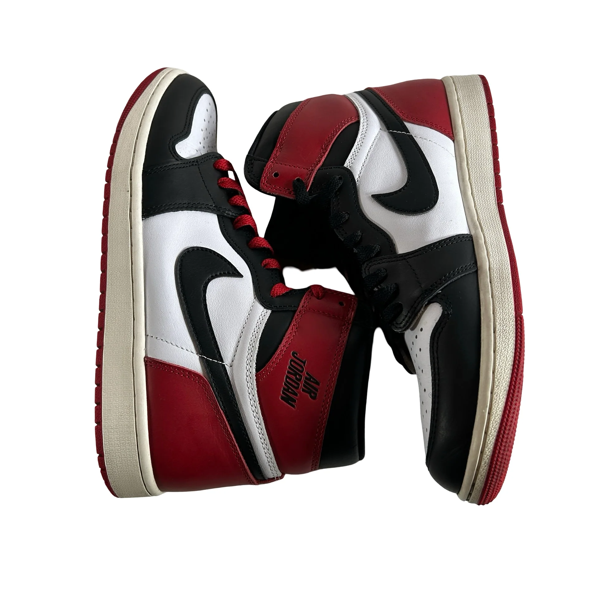 DZ5485 106 Jordan 1 Retro High OG Black Toe Reimagined [USED] - 10 M (Used14) - Image 4
