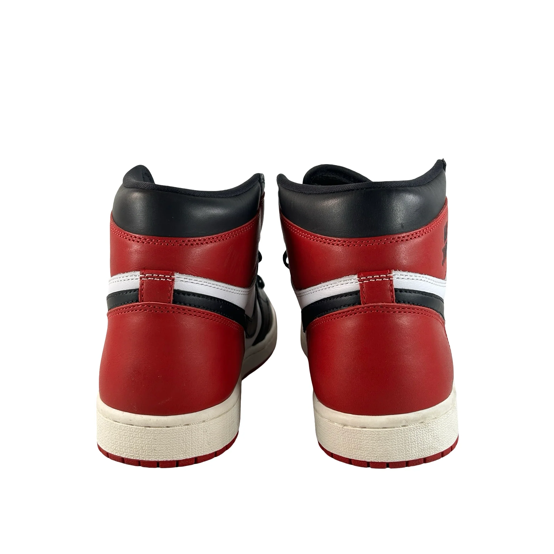 DZ5485 106 Jordan 1 Retro High OG Black Toe Reimagined [USED] - 11 M (Used10) - Image 3