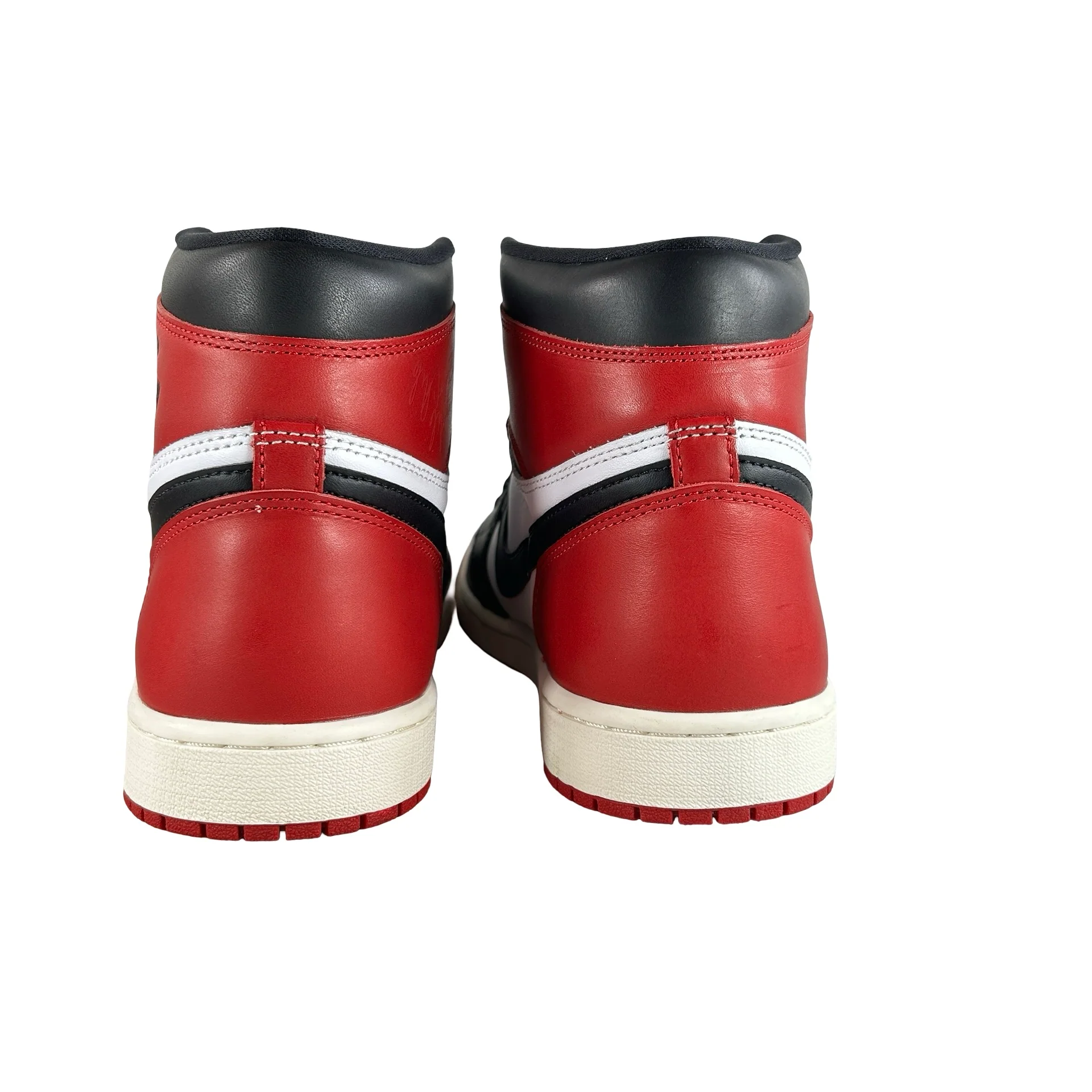 DZ5485 106 Jordan 1 Retro High OG Black Toe Reimagined [USED] - 11 M (Used11) - Image 3