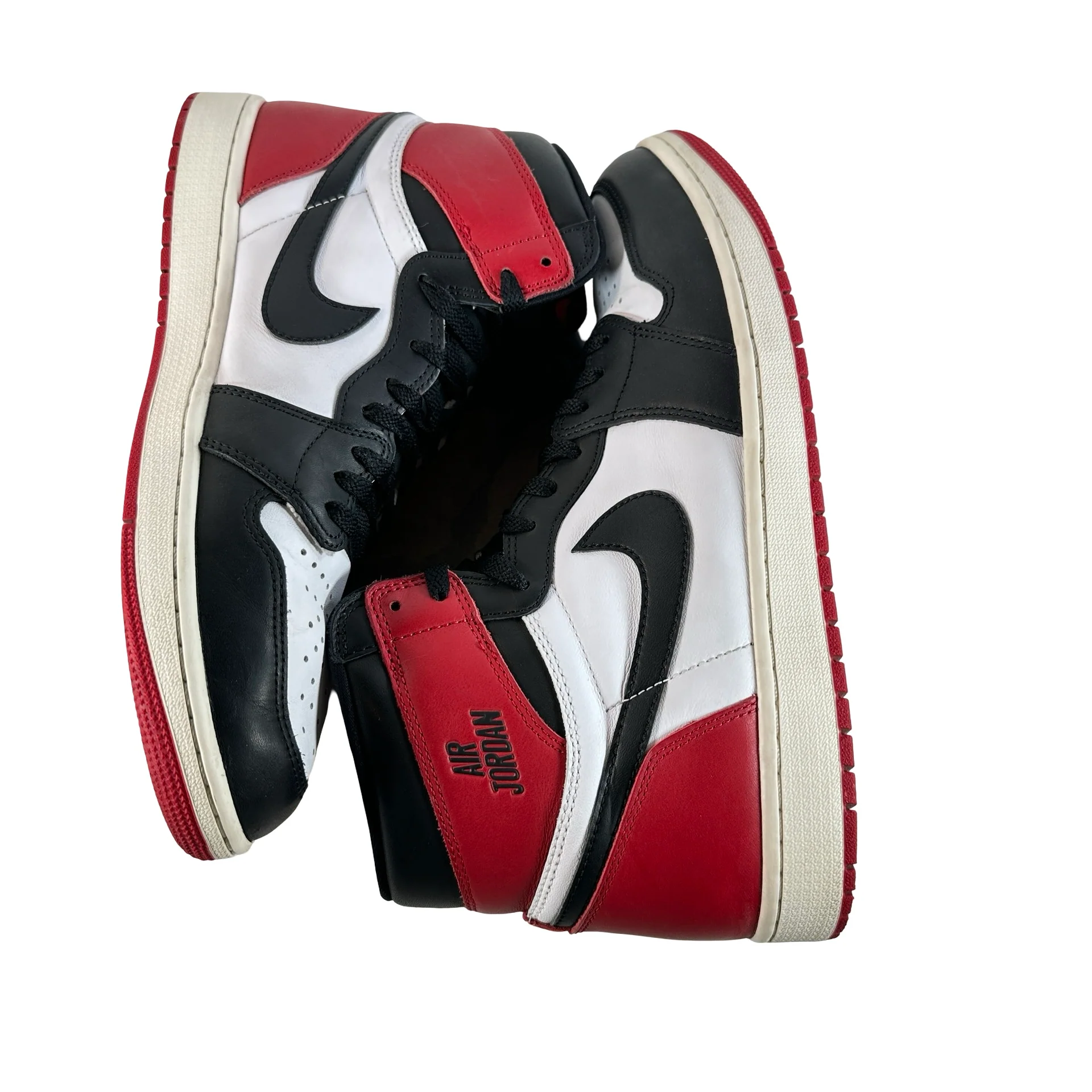 DZ5485 106 Jordan 1 Retro High OG Black Toe Reimagined [USED] - 13 M (Used4) - Image 5